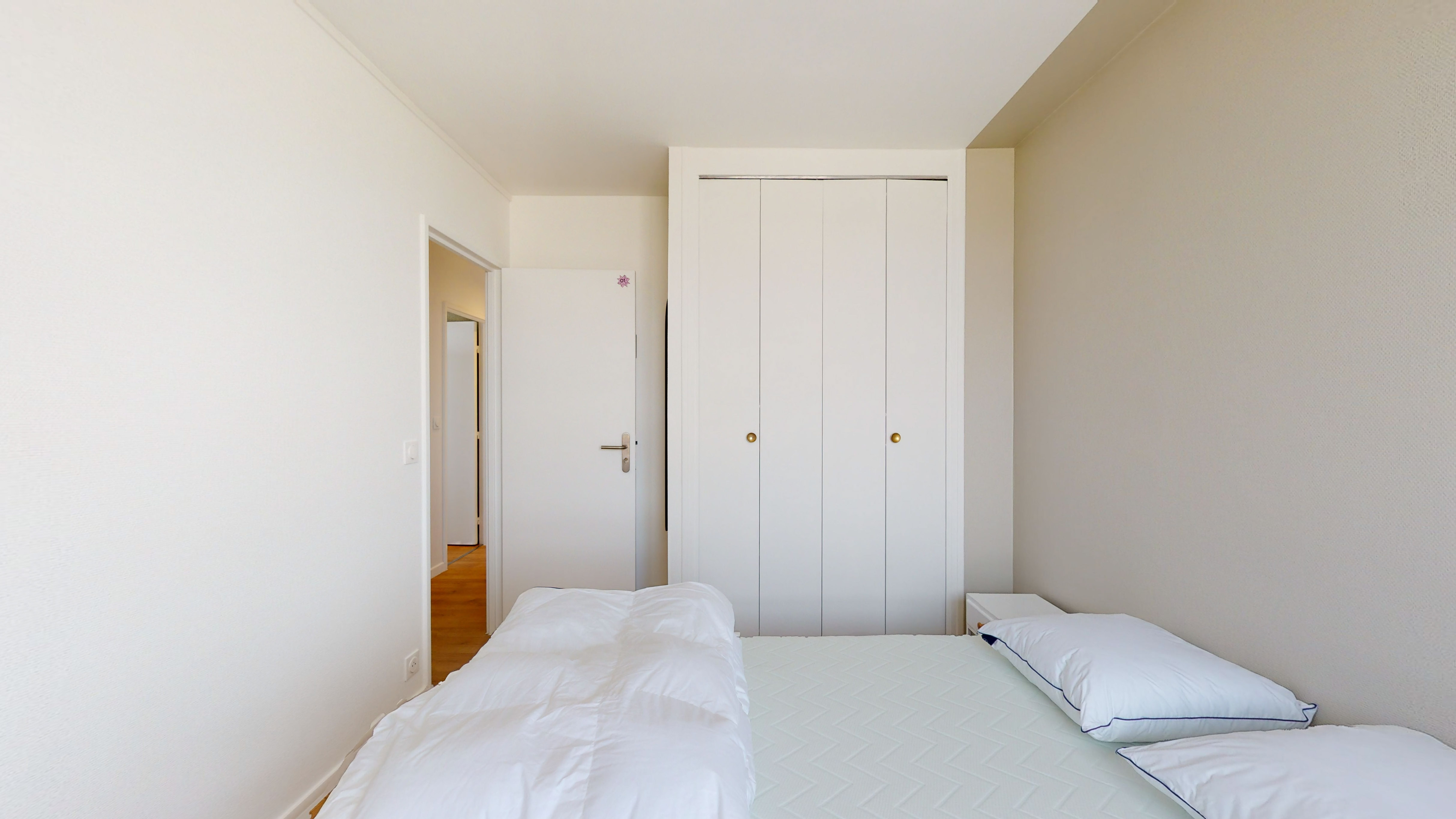  Room 1  -  Courbevoie Tour Gambetta 3  - Gallery -  3