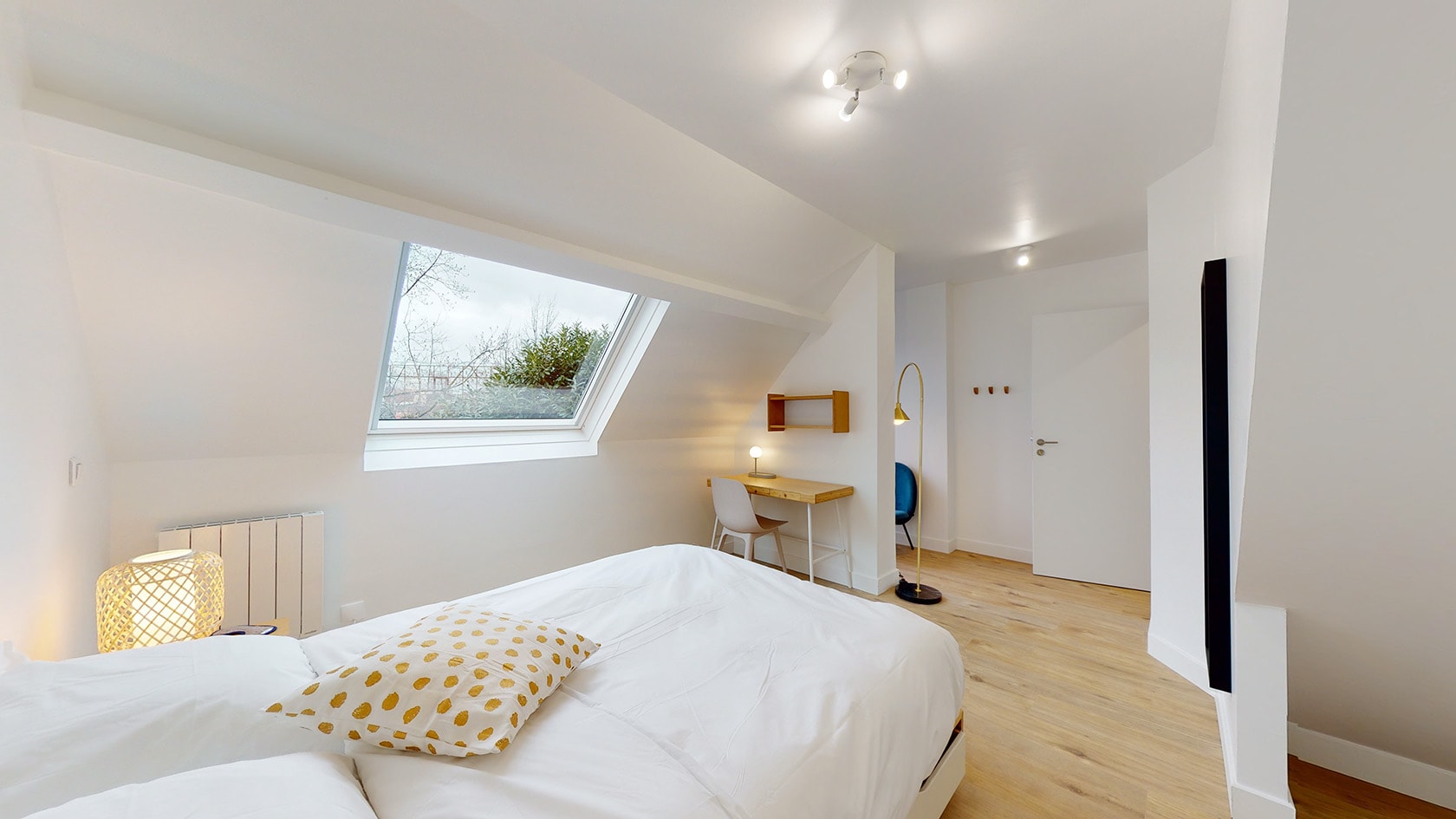  Room For One Person - 5  -  Georges  - Gallery -  2
