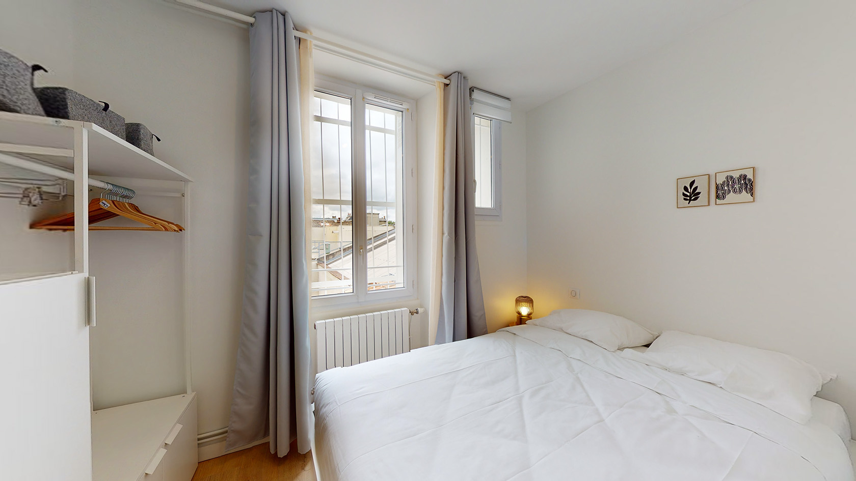 Room 12 - 1