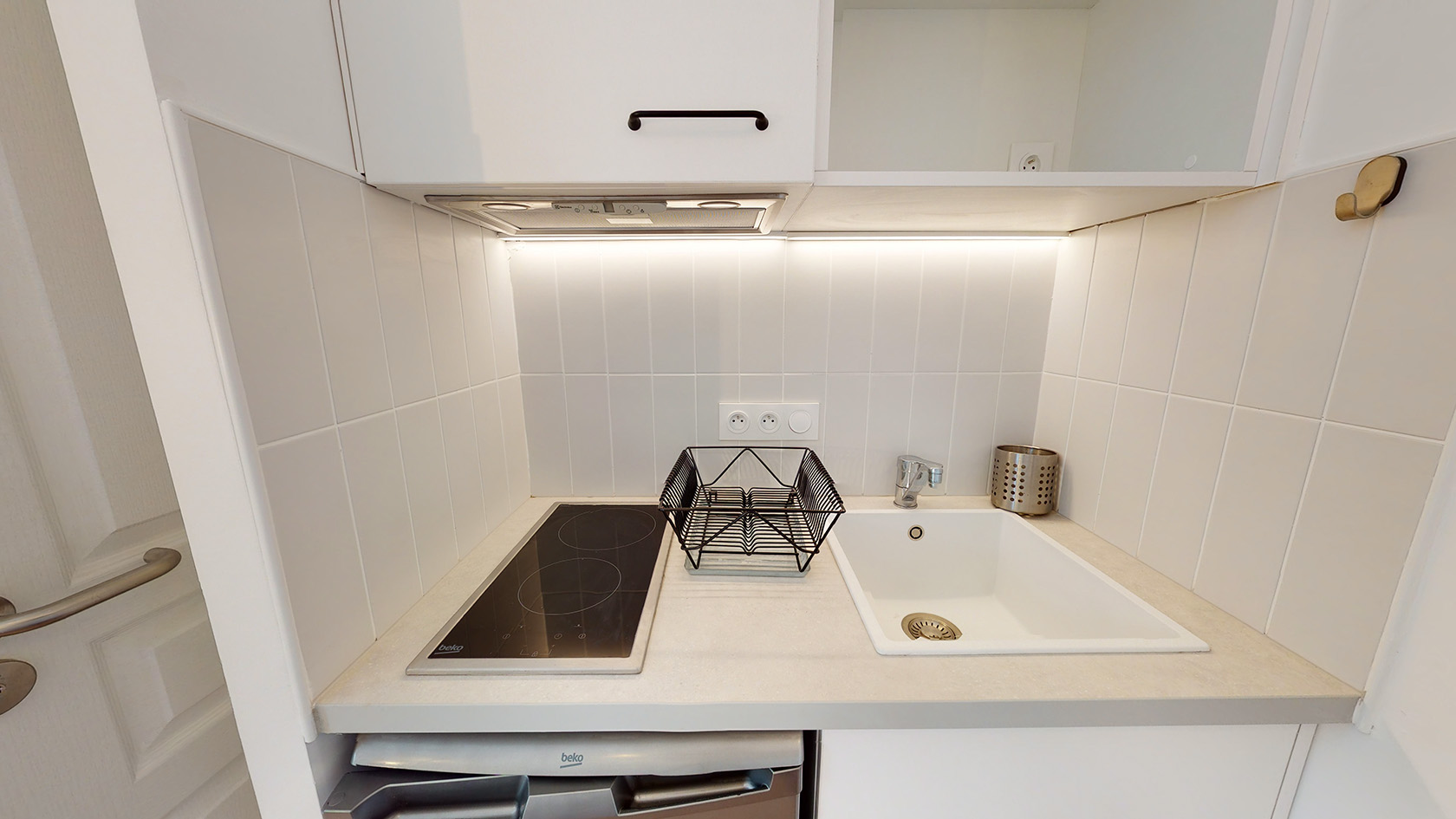 Studio For 1 Person - 2 - 3