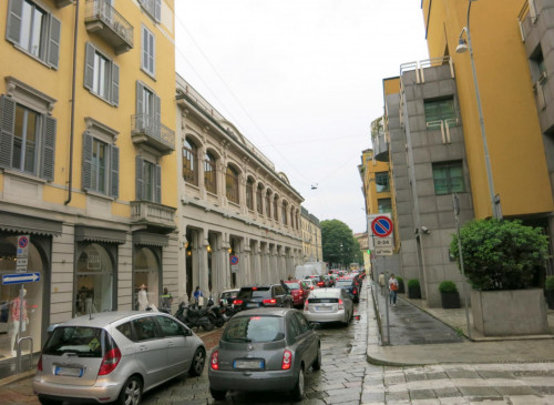 Renovated 1 bedroom flat in the Brera disctrict