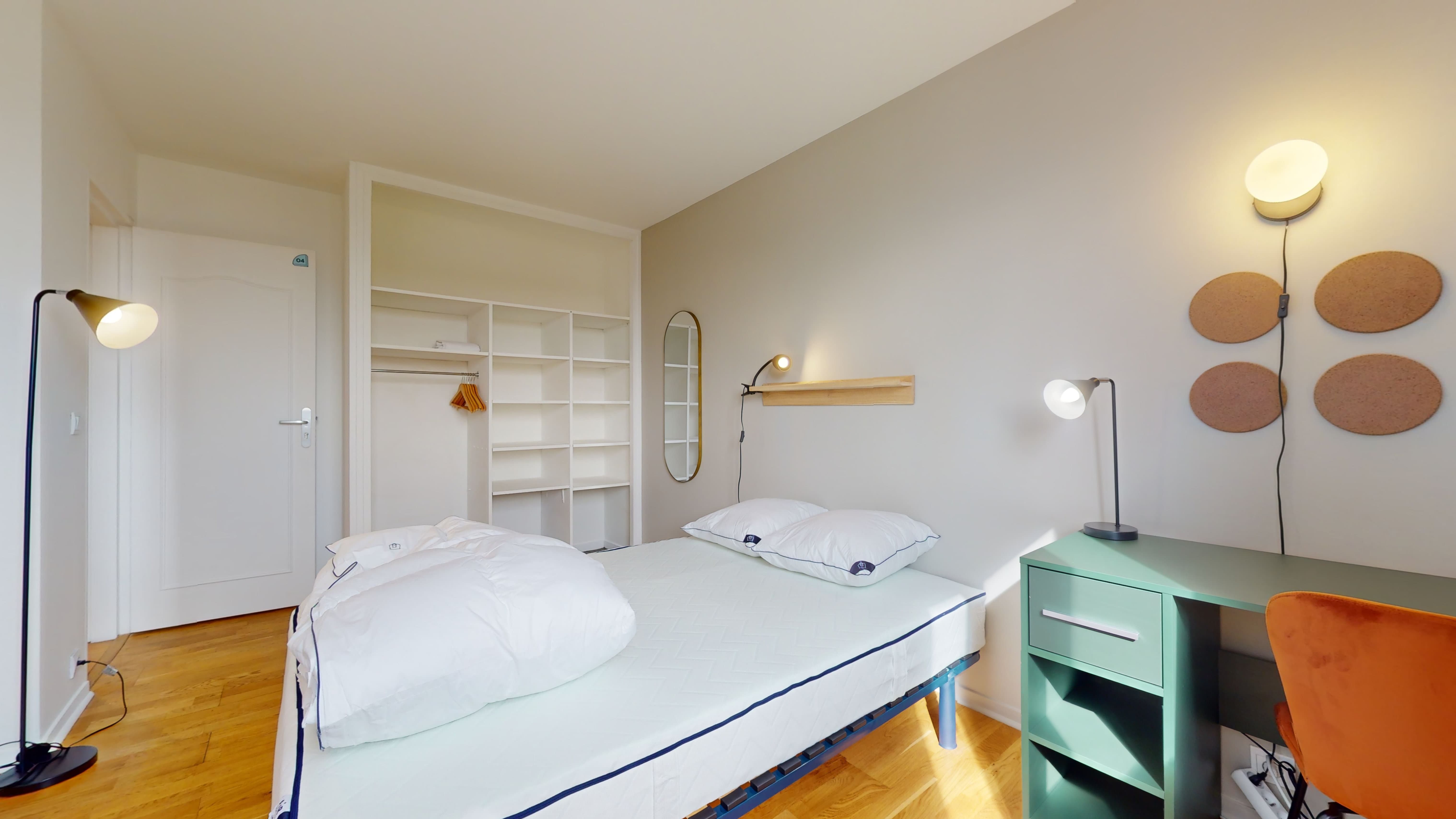 Room 1 - Gennevilliers Legall 2 - Gallery - 2