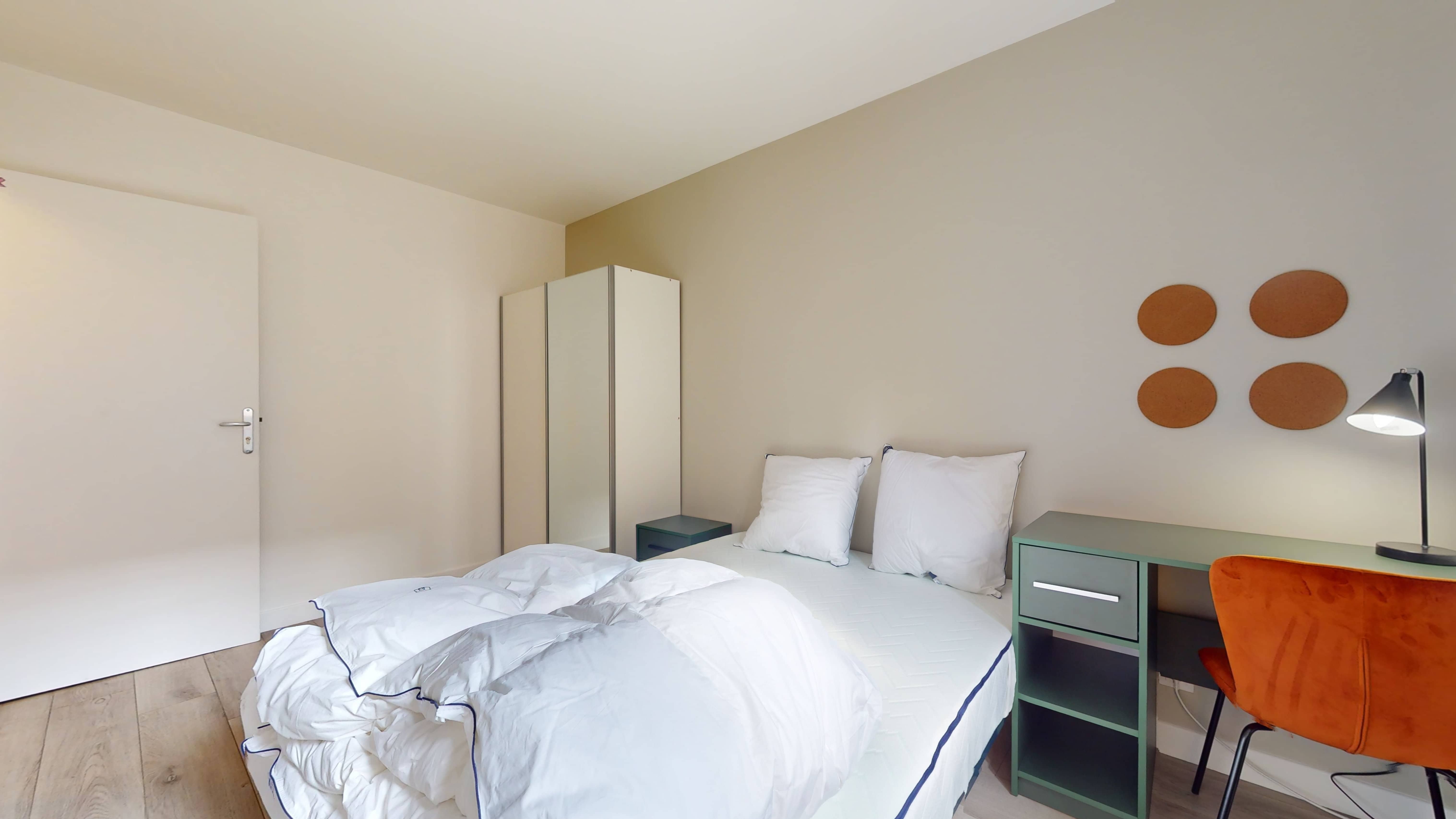 Room 1 - 3