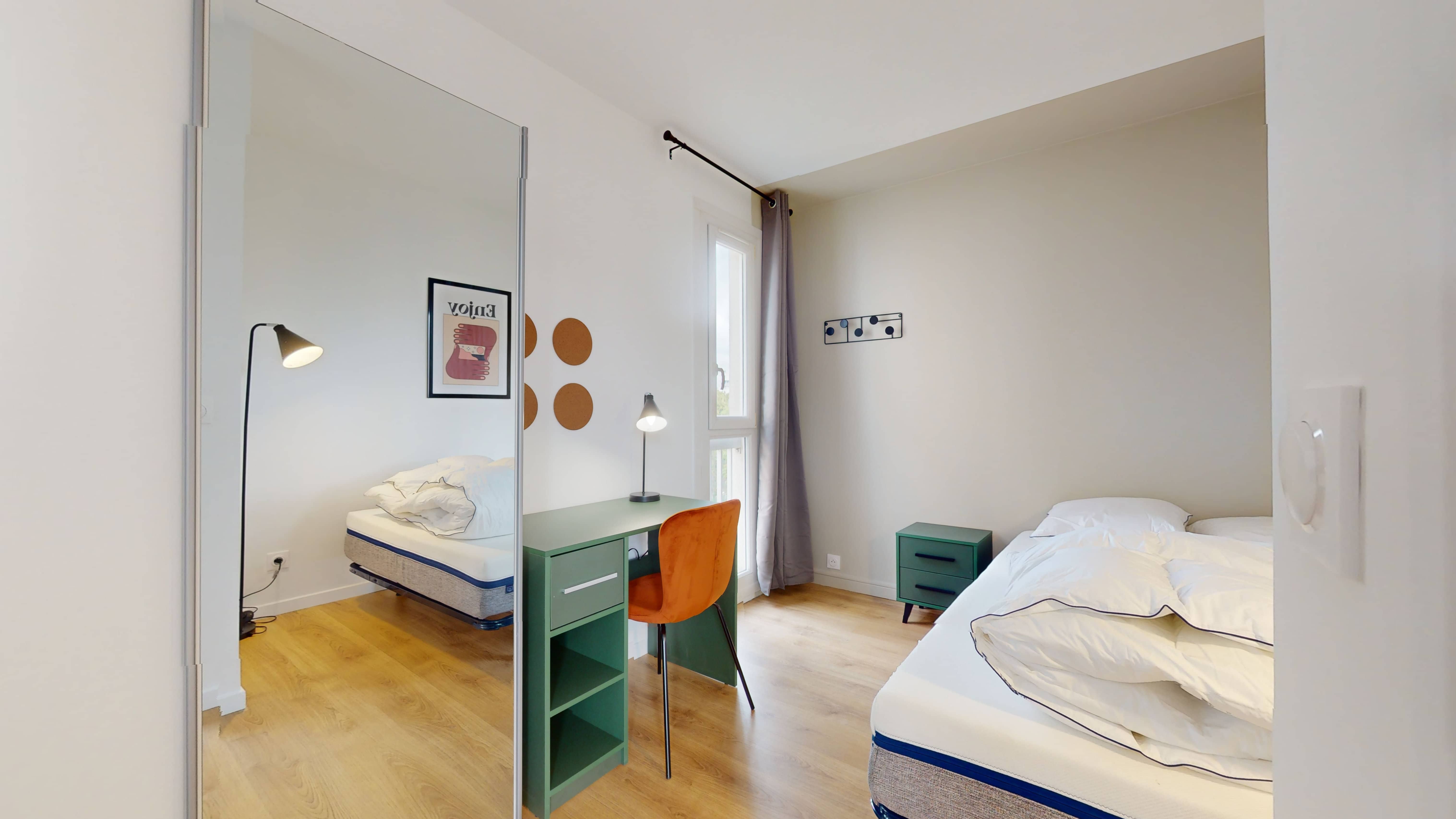 Room 3 - 1
