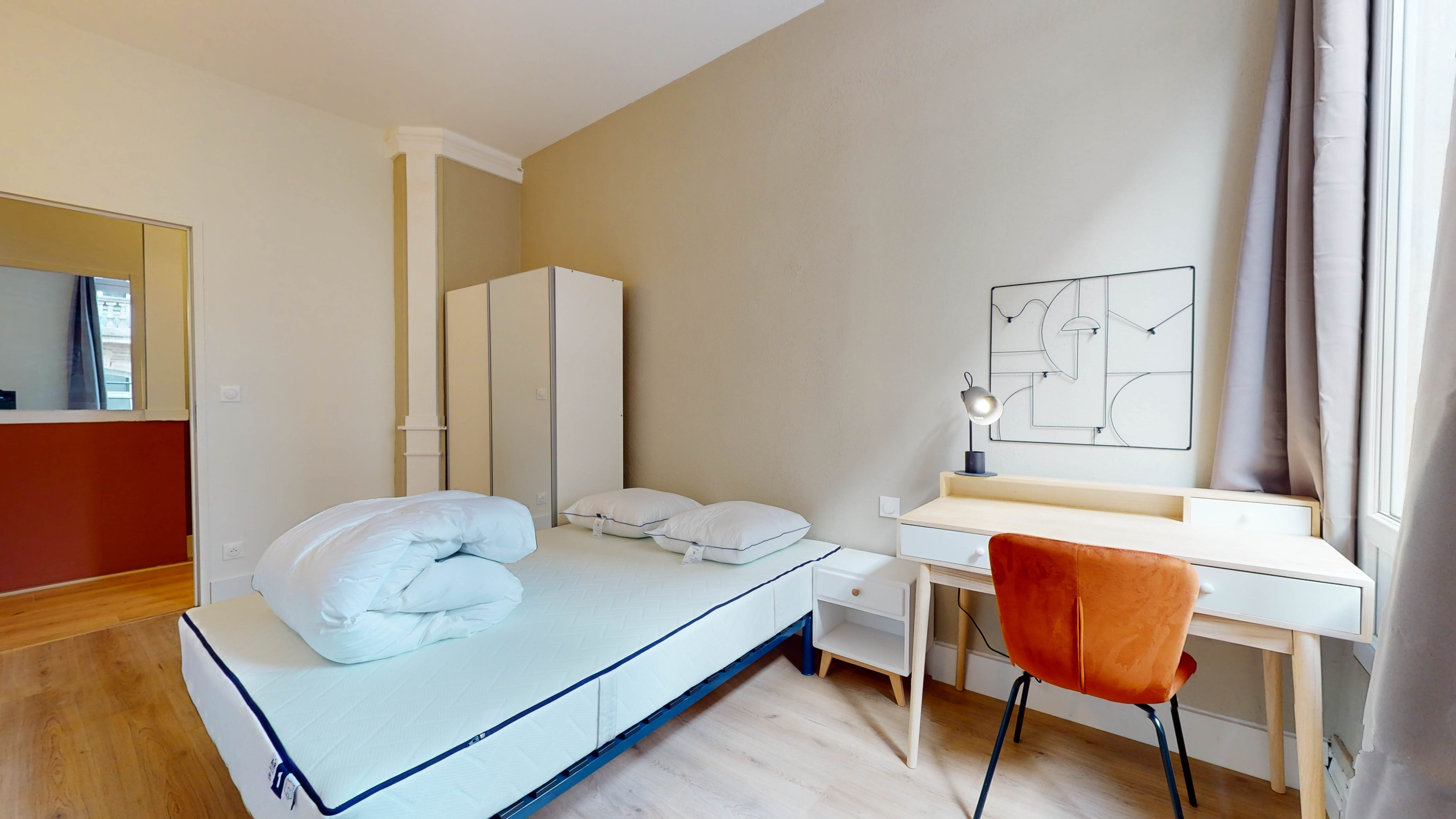  Room 3  -  Montpellier Verdun  - Gallery -  3