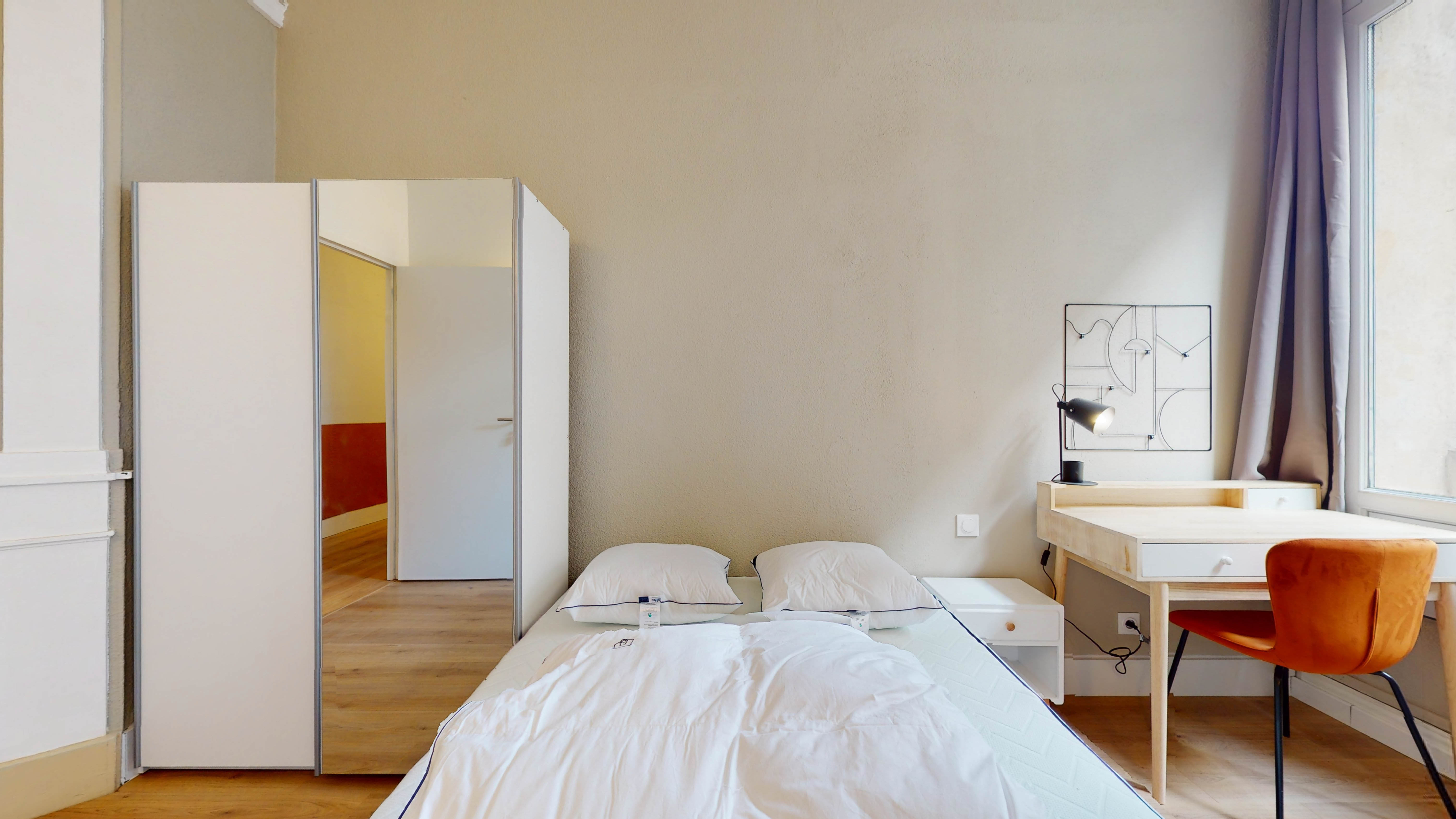  Room 3  -  Montpellier Verdun  - Gallery -  1
