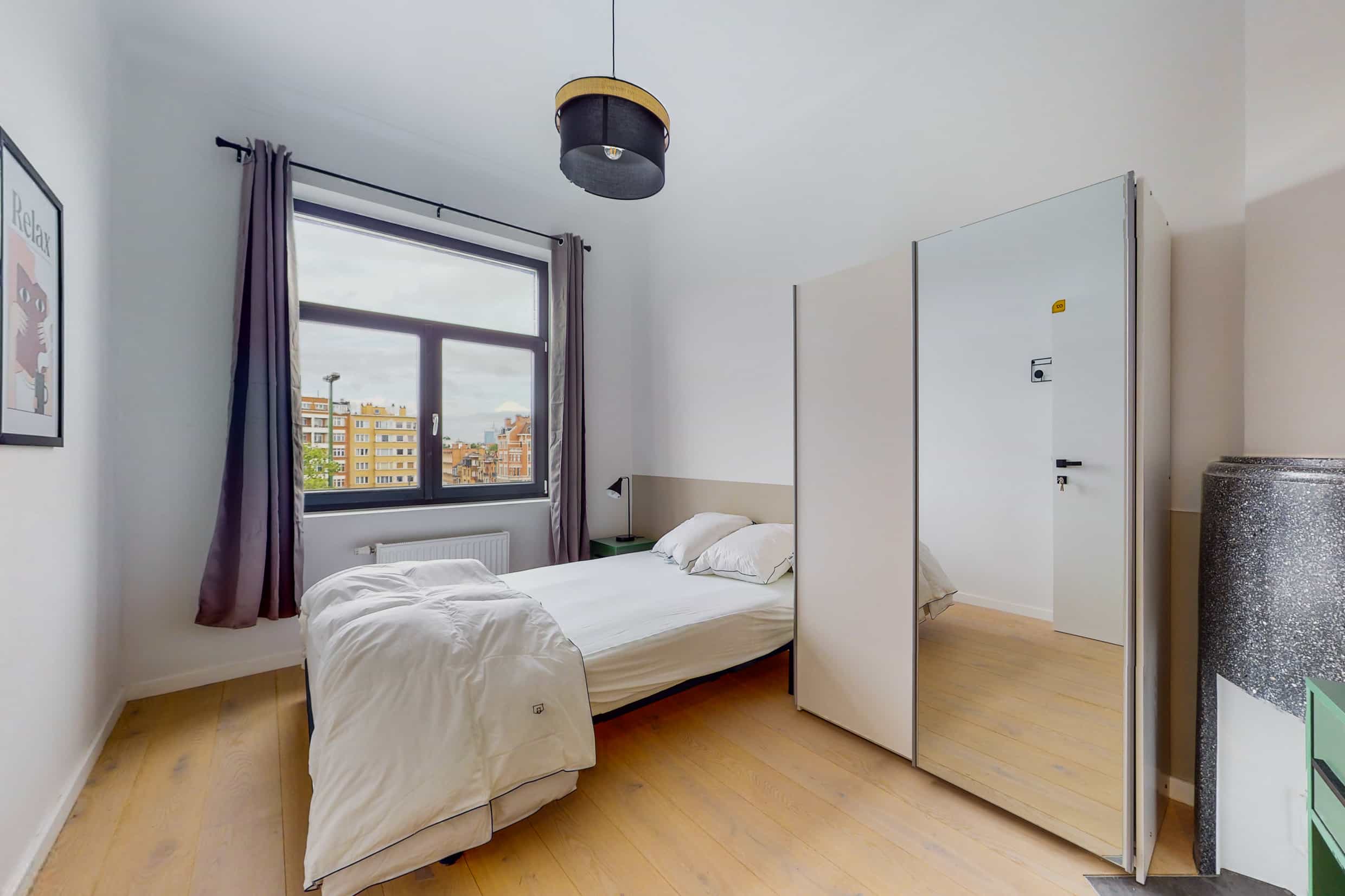 Room 2 - 1