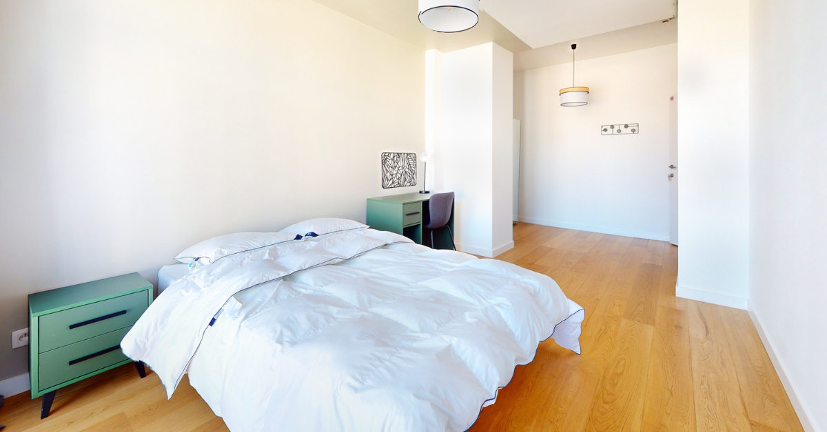 Room 2 - 1
