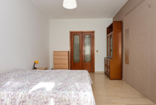 Fancy single bedroom close to Parco Giancarlo Sbragia