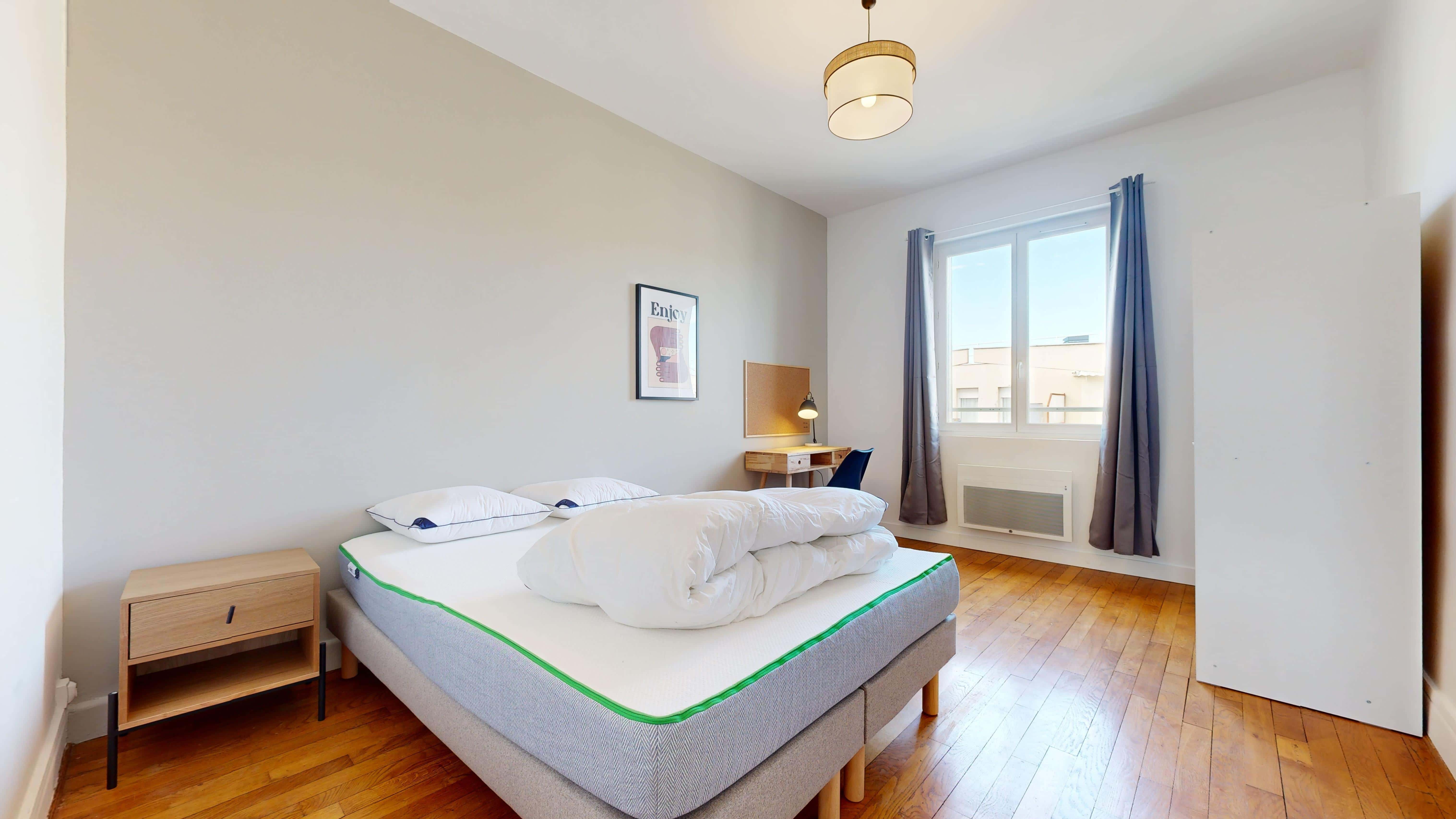  Room 1  -  Lyon Esperance  - Gallery -  2