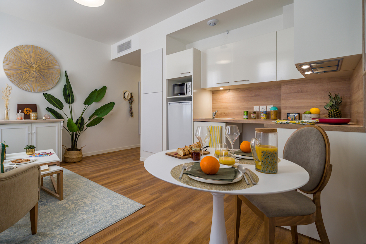  Appartement Privé - 411  -  Versailles Monseigneur - 411  - Gallery -  1