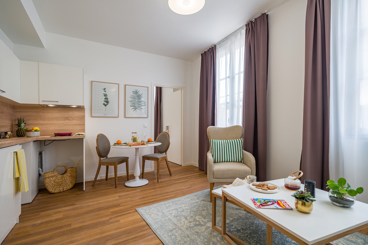  Appartement Privé - 411  -  Versailles Monseigneur - 411  - Gallery -  2