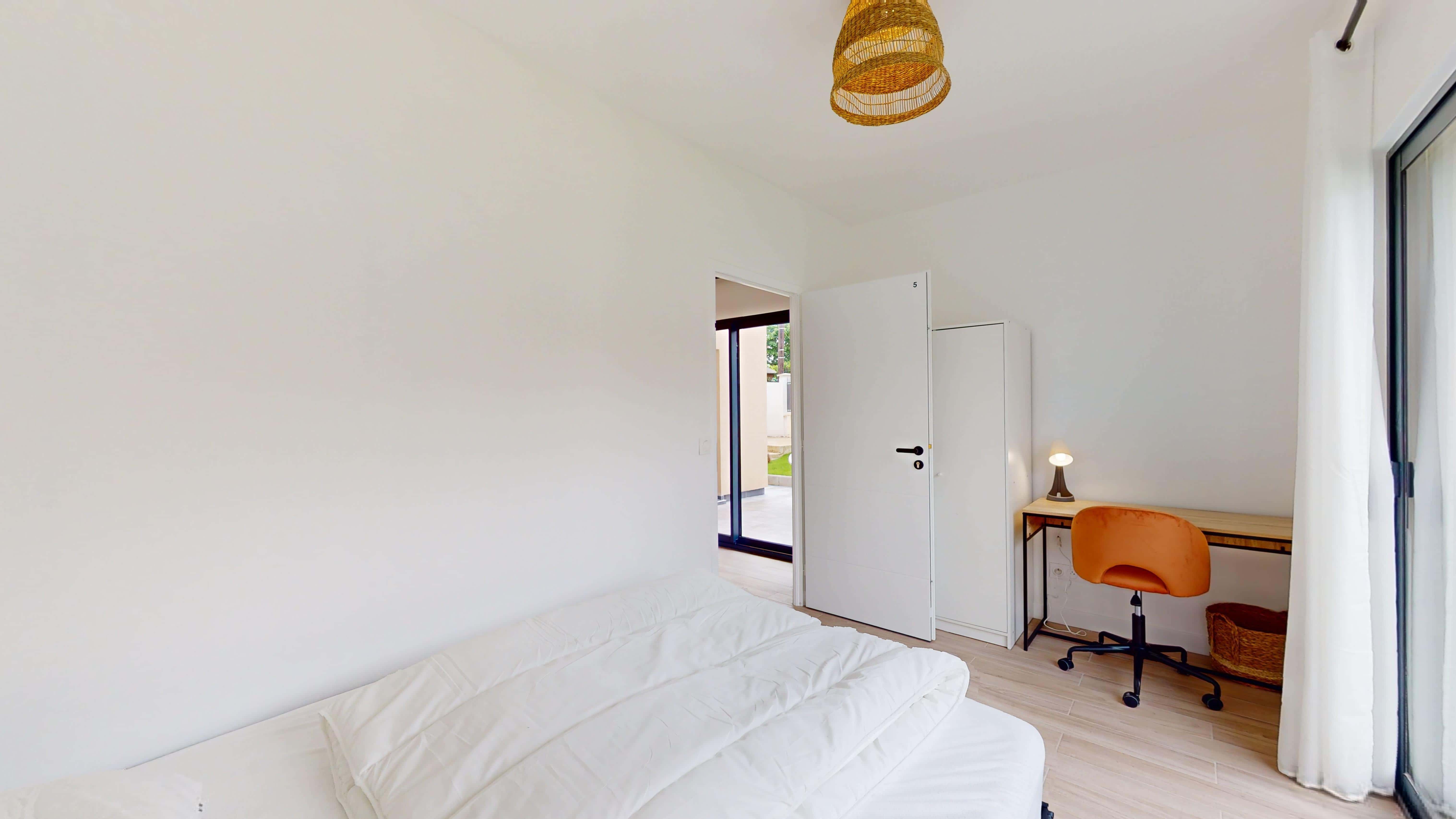  Room 5  -  Villejuif Benoit Mâlon  - Gallery -  2