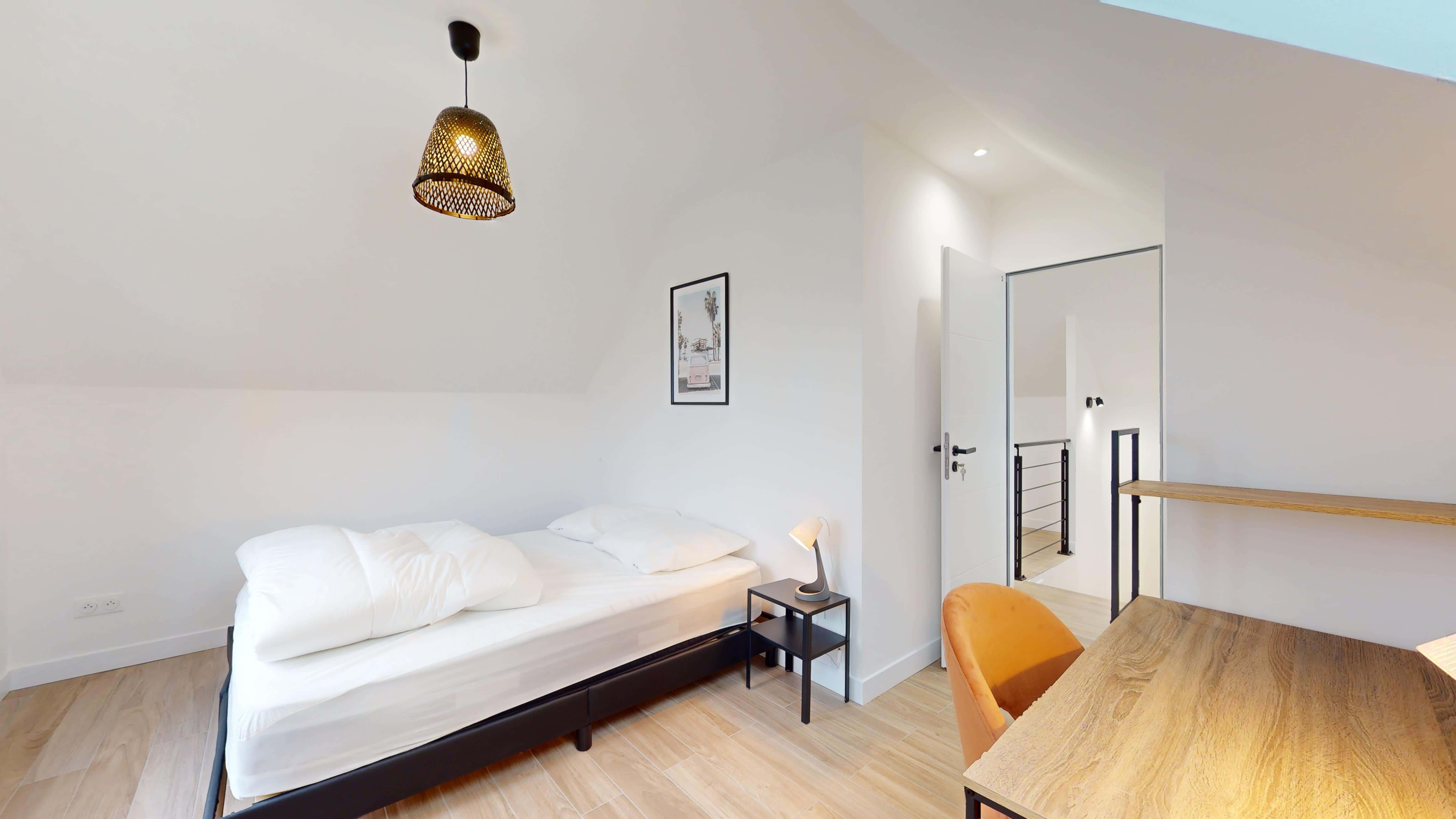  Room 3  -  Villejuif Benoit Mâlon  - Gallery -  2