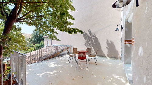 Neruda - Gallery - 5