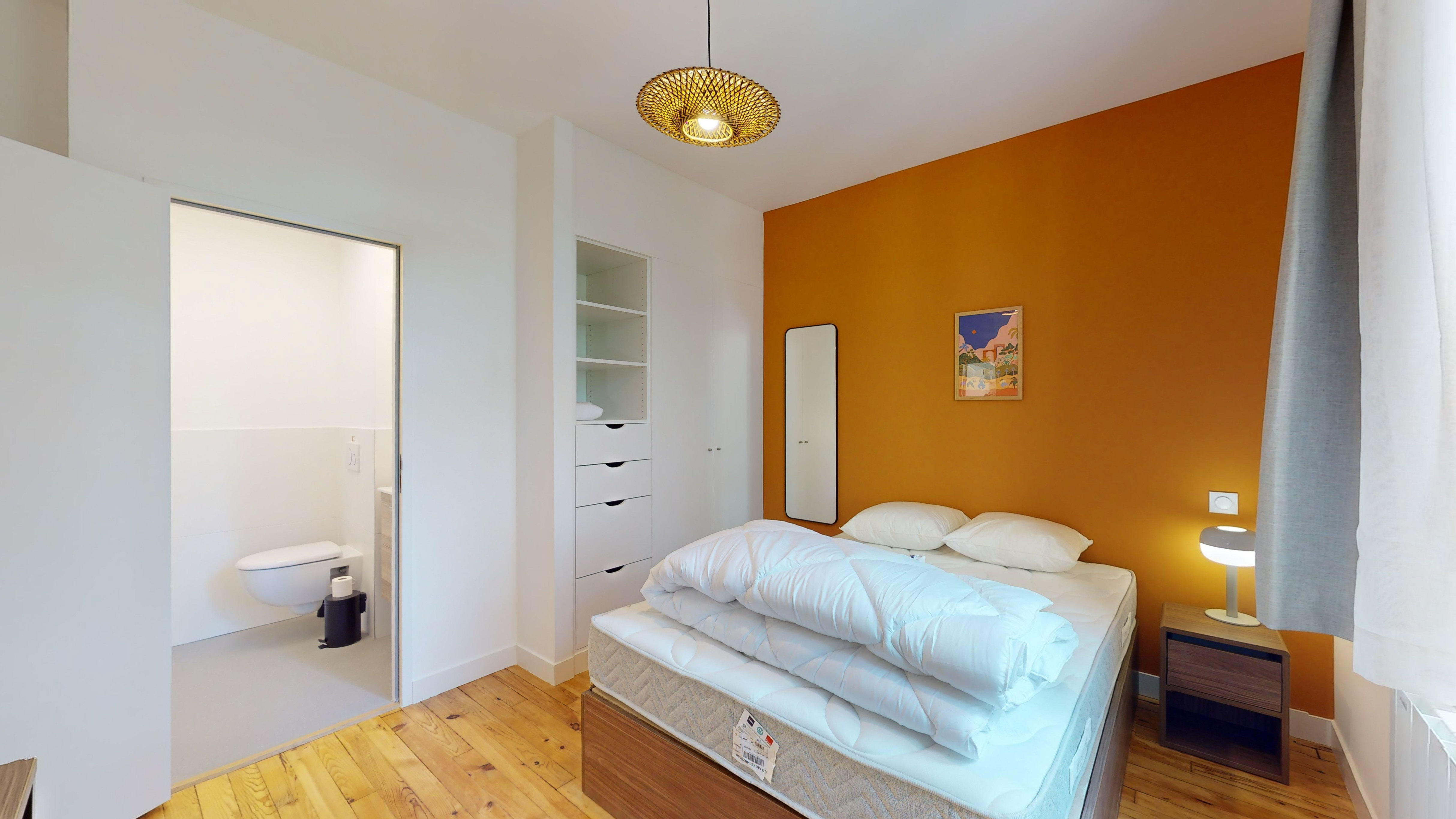 Room For One Person - 6 - 6