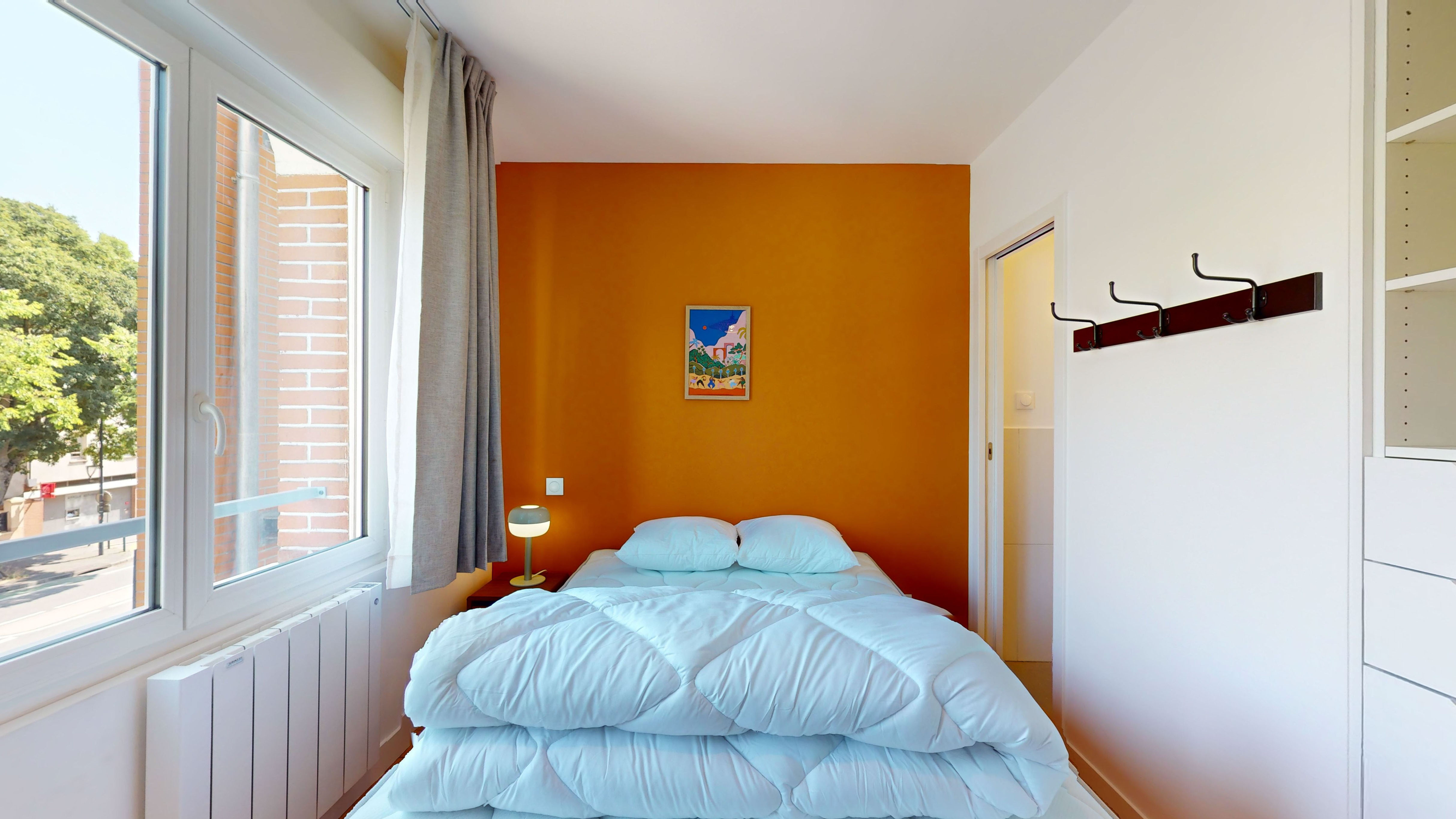 Room For One Person - 9 - 6