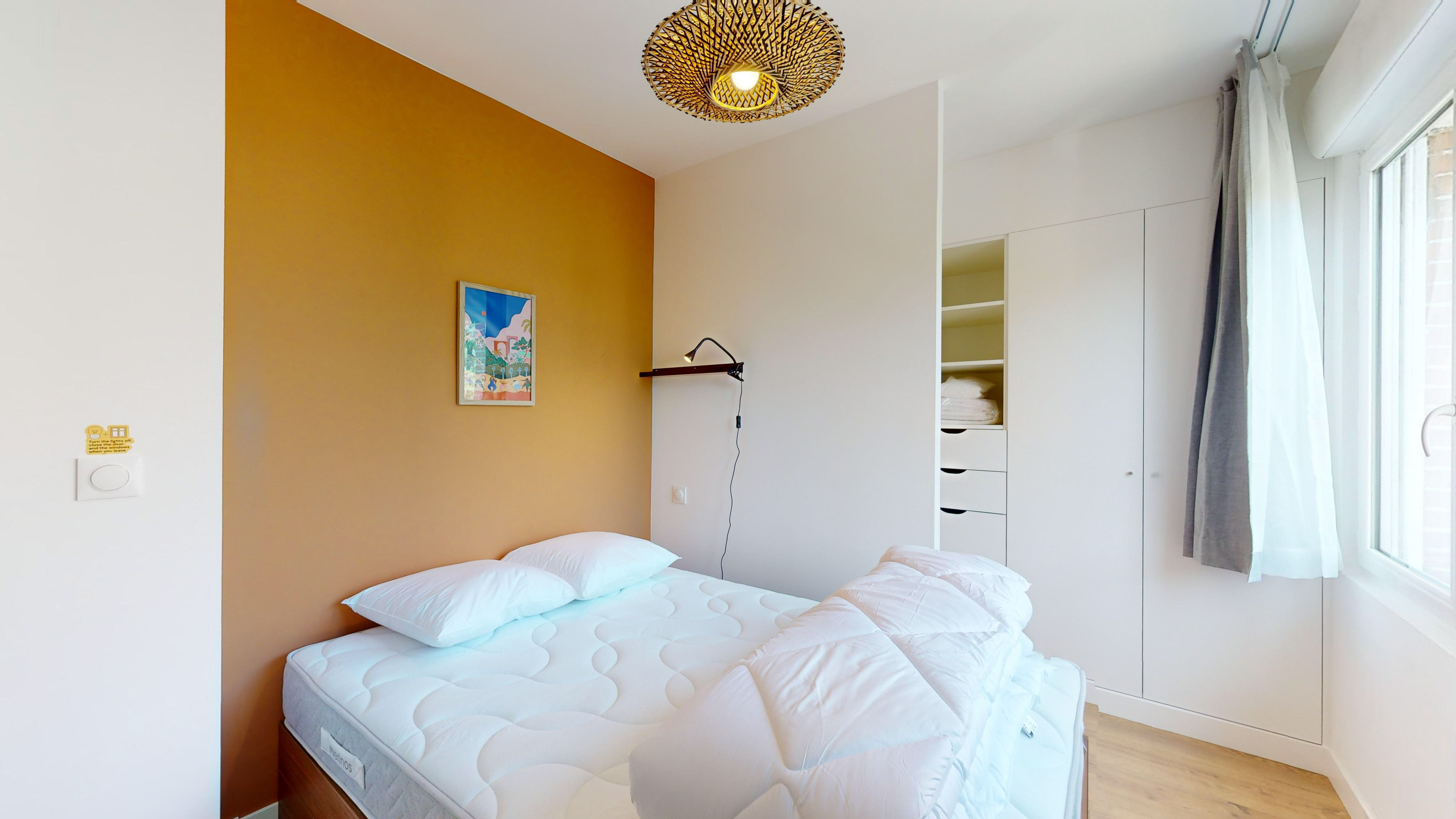 Room For One Person - 10 - 6