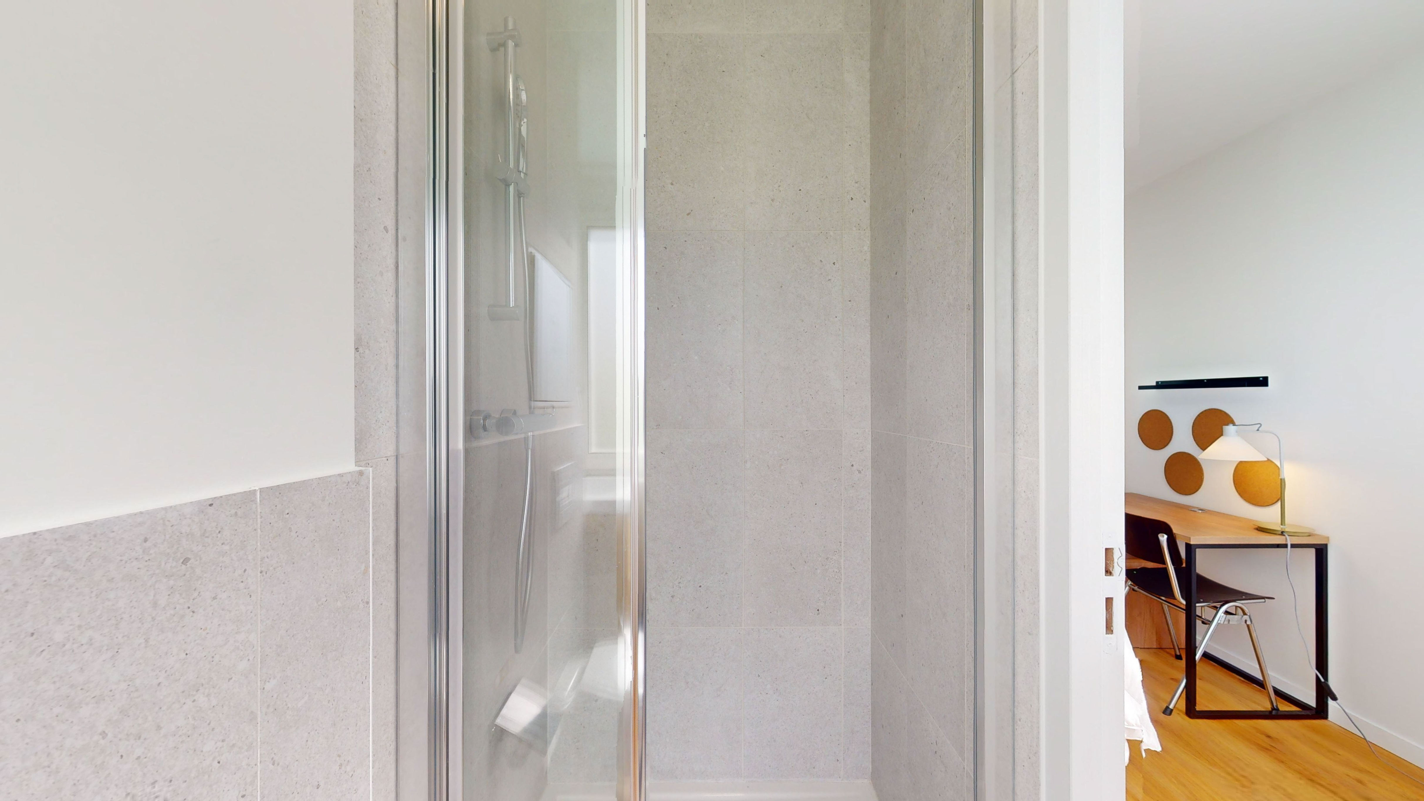 Room For One Person - 3 - Liberta - Gallery - 7