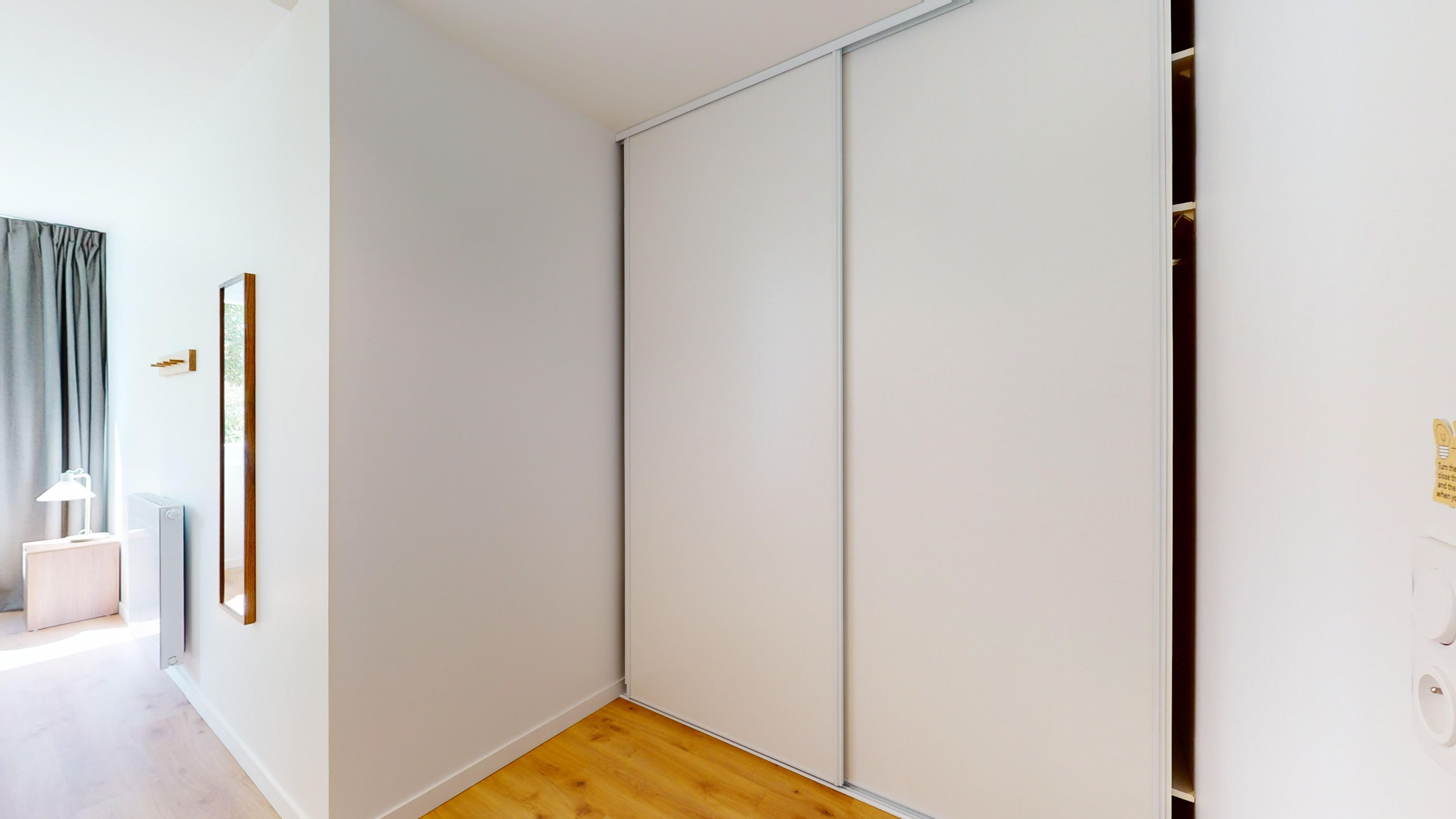 Room For One Person - 5 - Liberta - Gallery - 4
