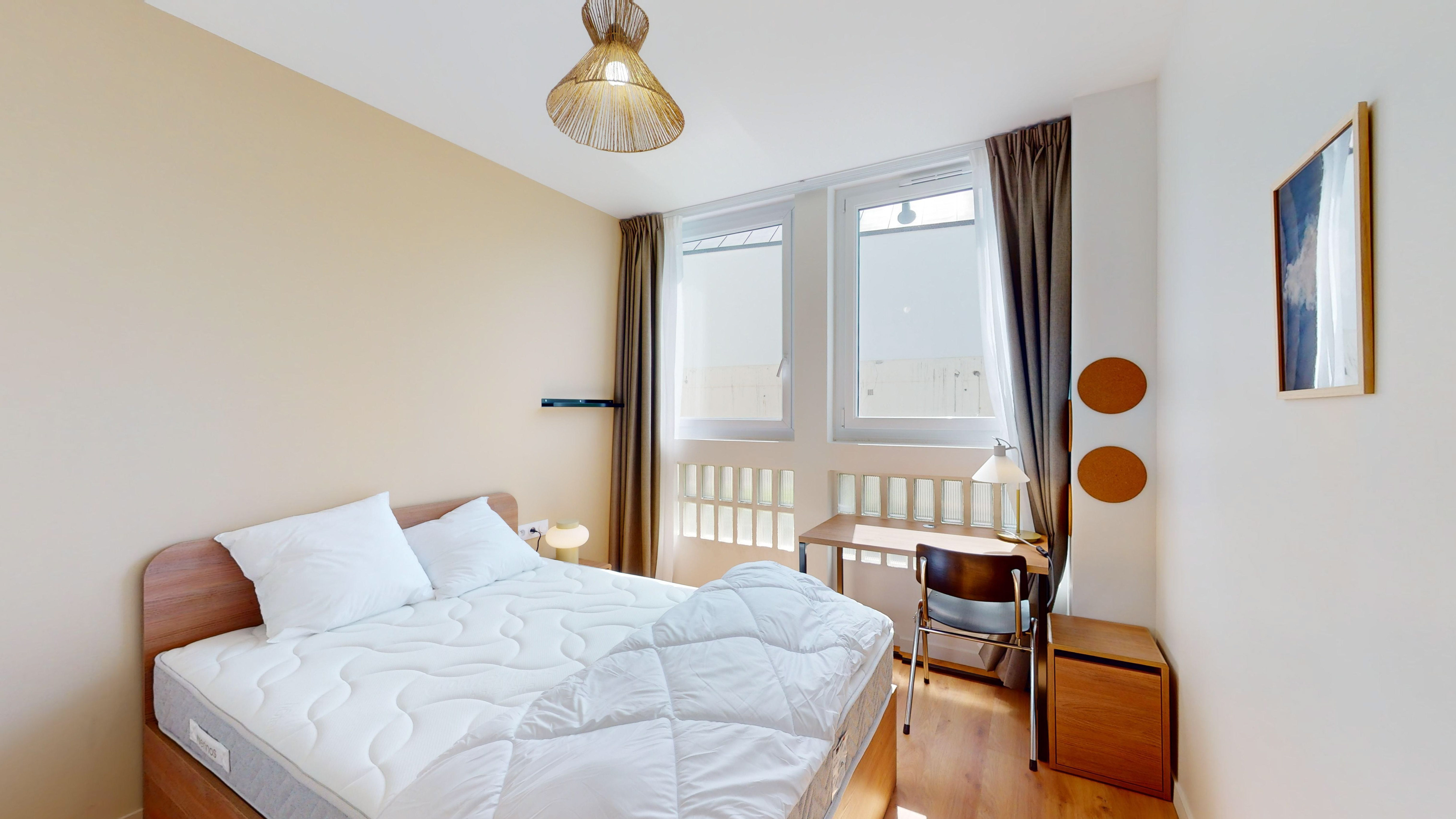 Room For One Person - 11 - Liberta - Gallery - 1
