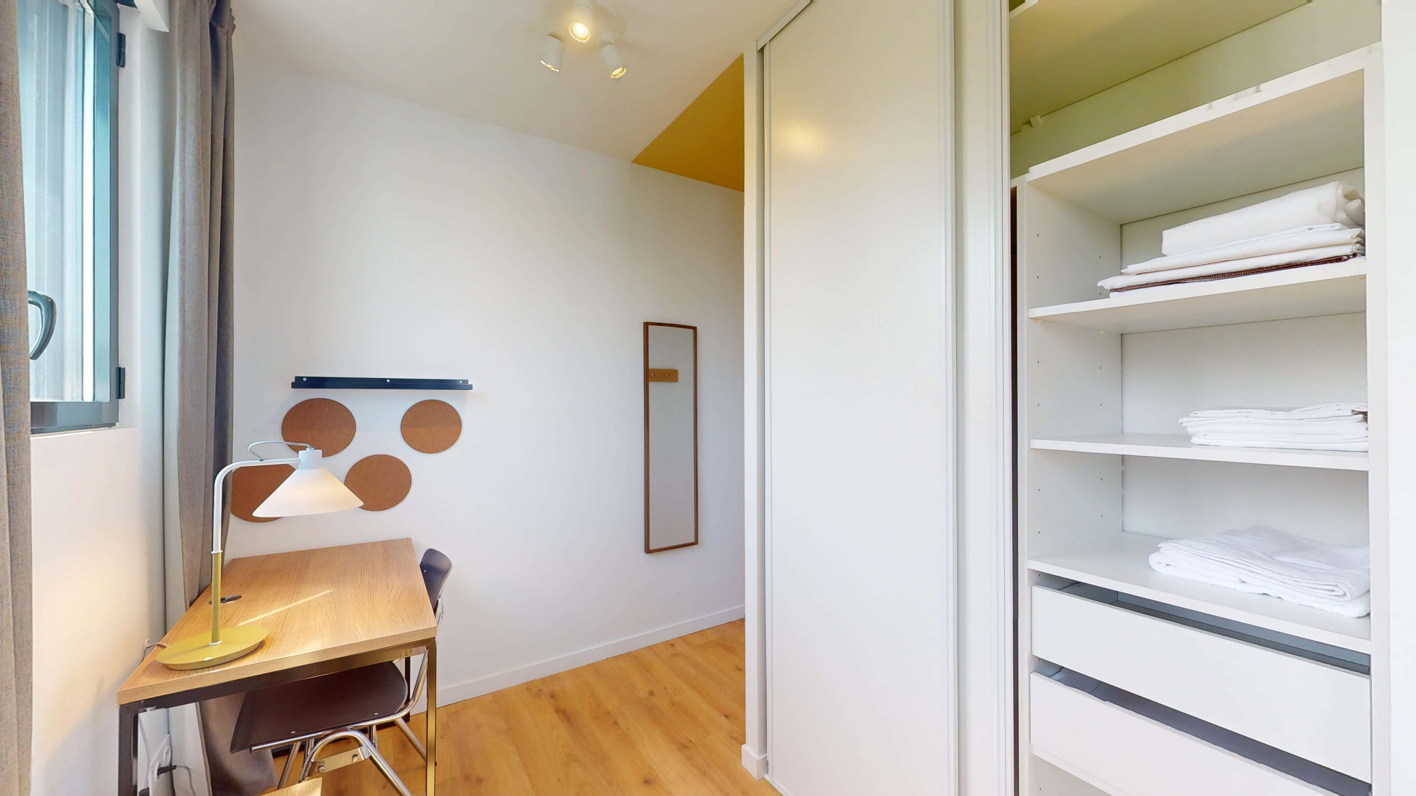 Room For One Person - 17 - Liberta - Gallery - 3