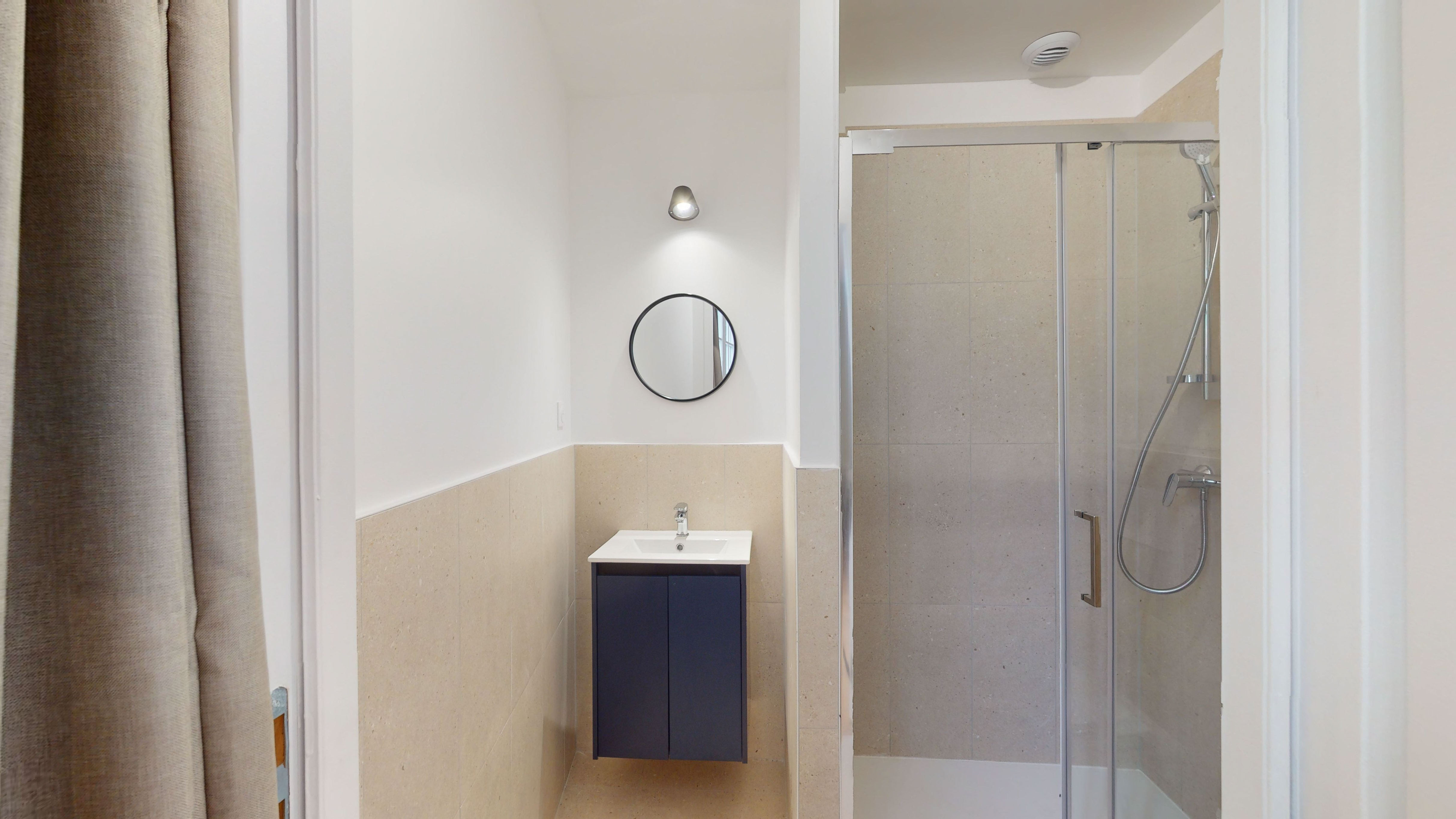  Room For One Person - 4  -  Brabo  - Gallery -  2