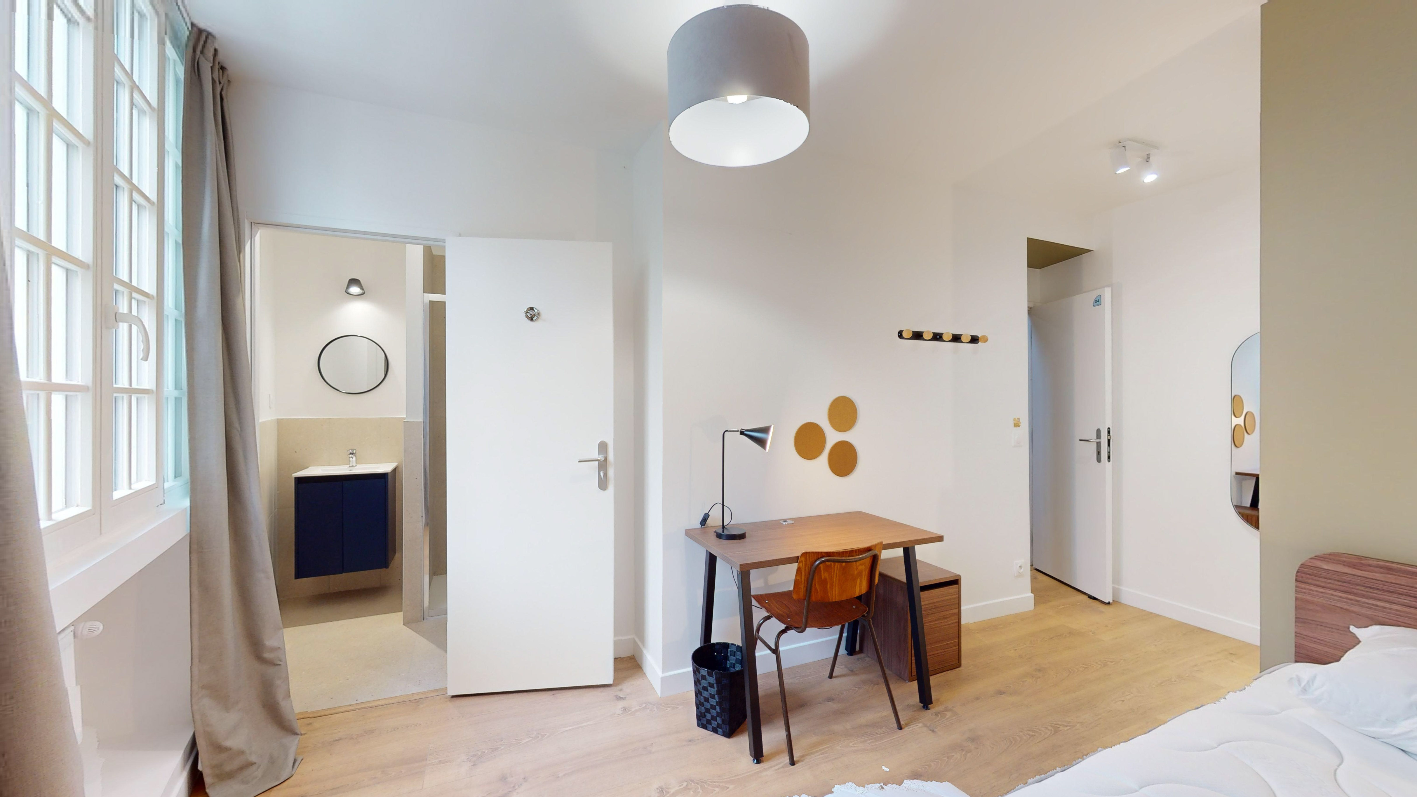  Room For One Person - 4  -  Brabo  - Gallery -  1