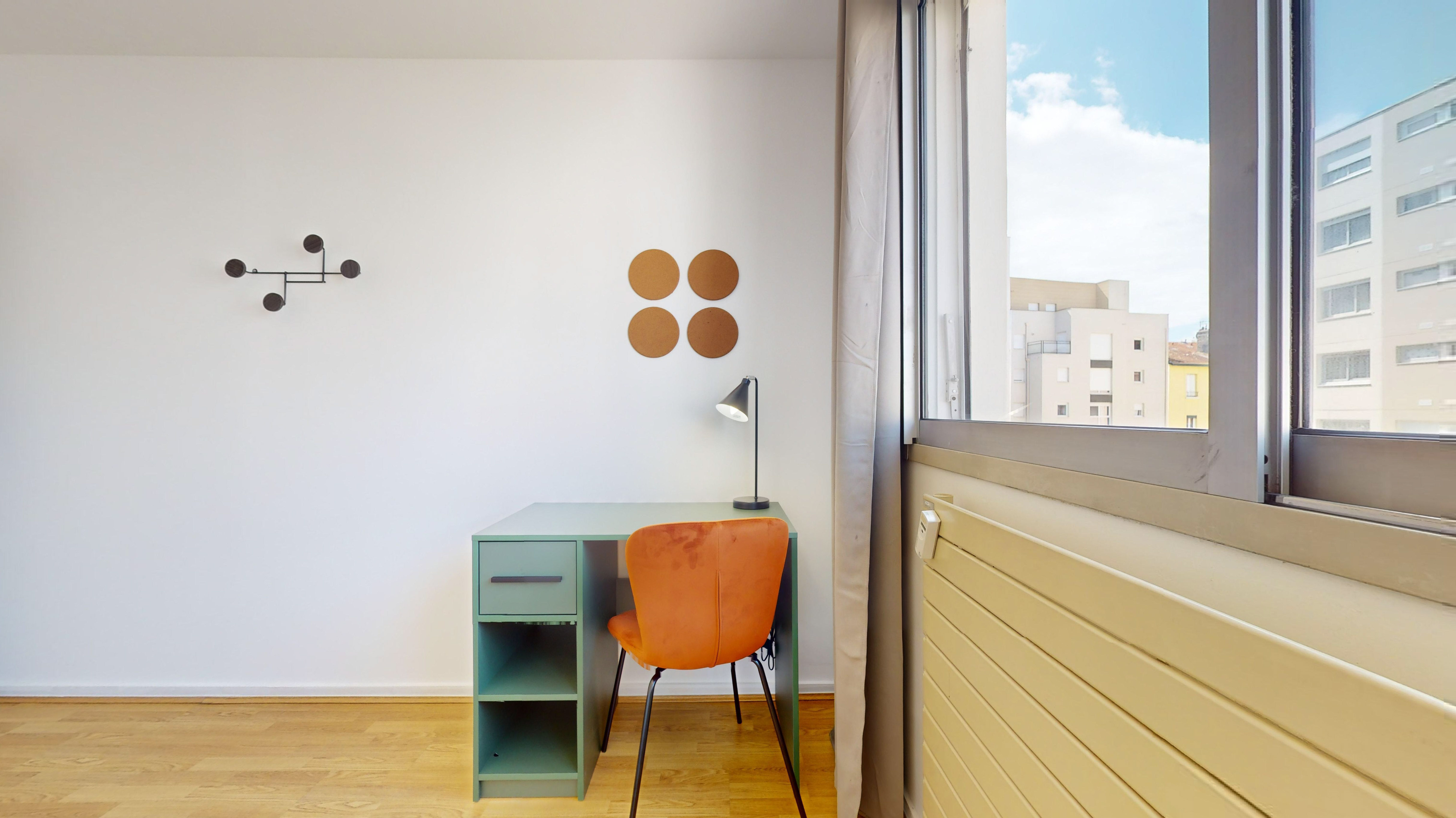  Room 1  -  Villeurbanne Racine  - Gallery -  3