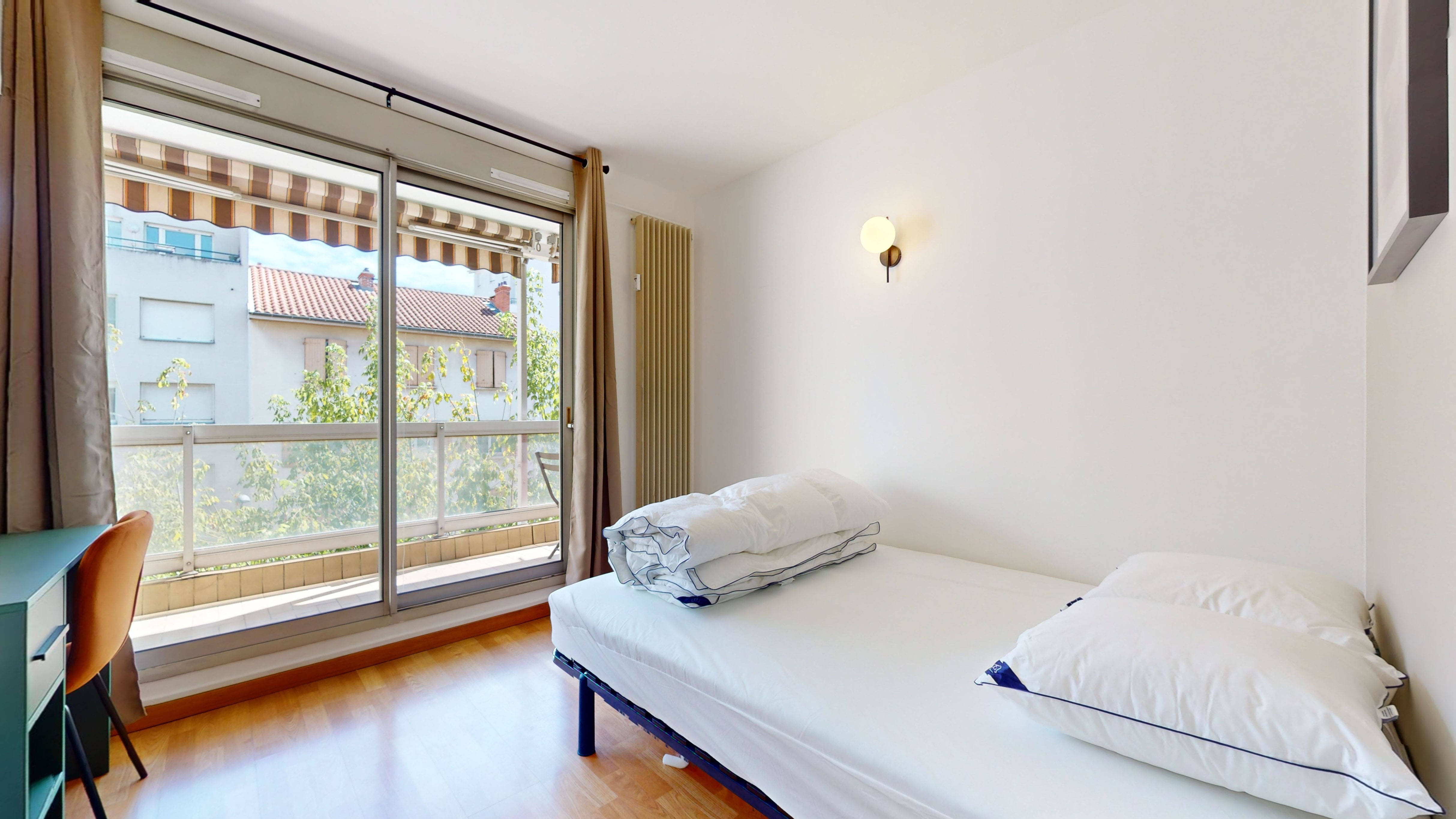  Room 4  -  Villeurbanne Racine  - Gallery -  5