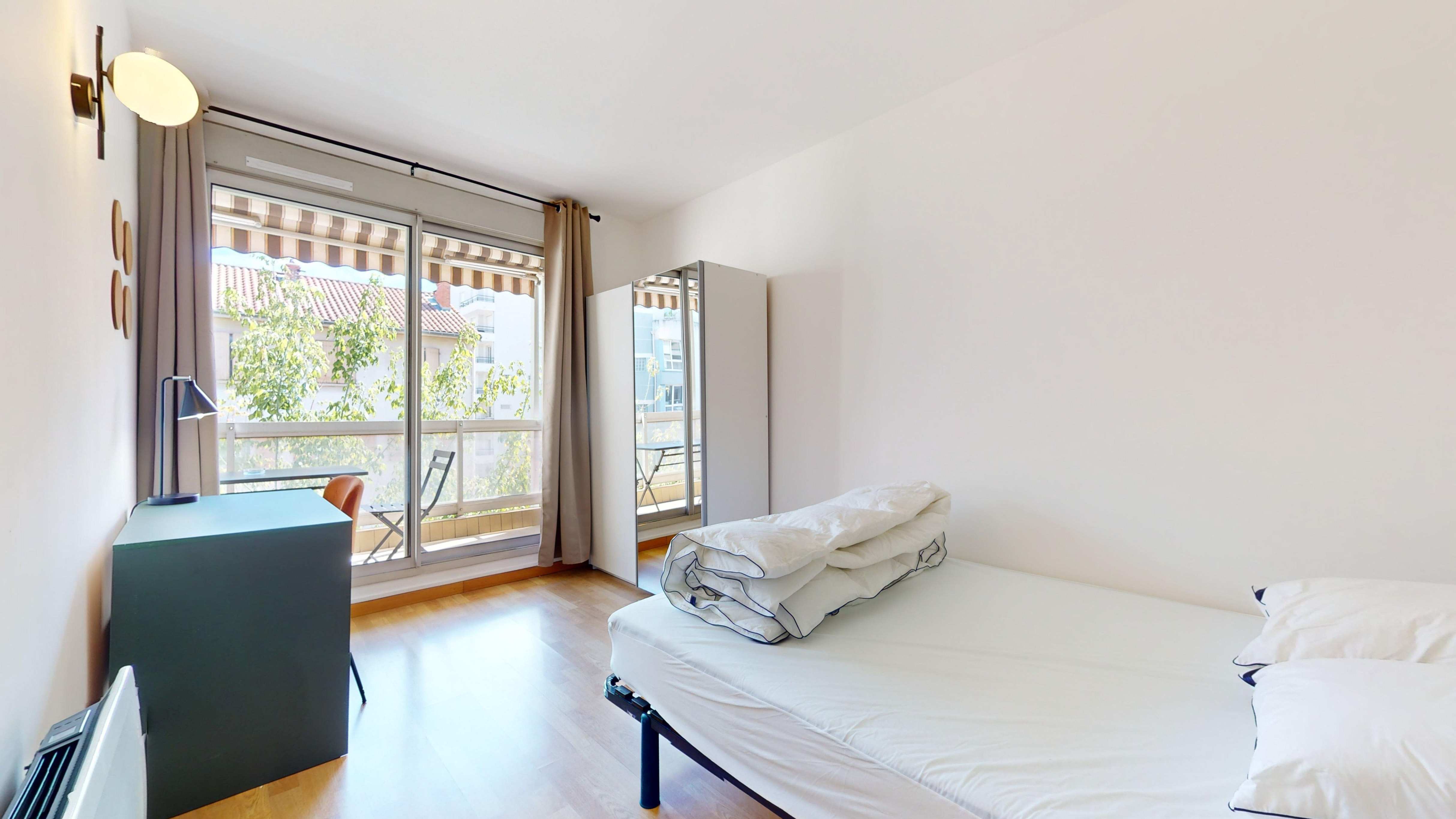  Room 5  -  Villeurbanne Racine  - Gallery -  4