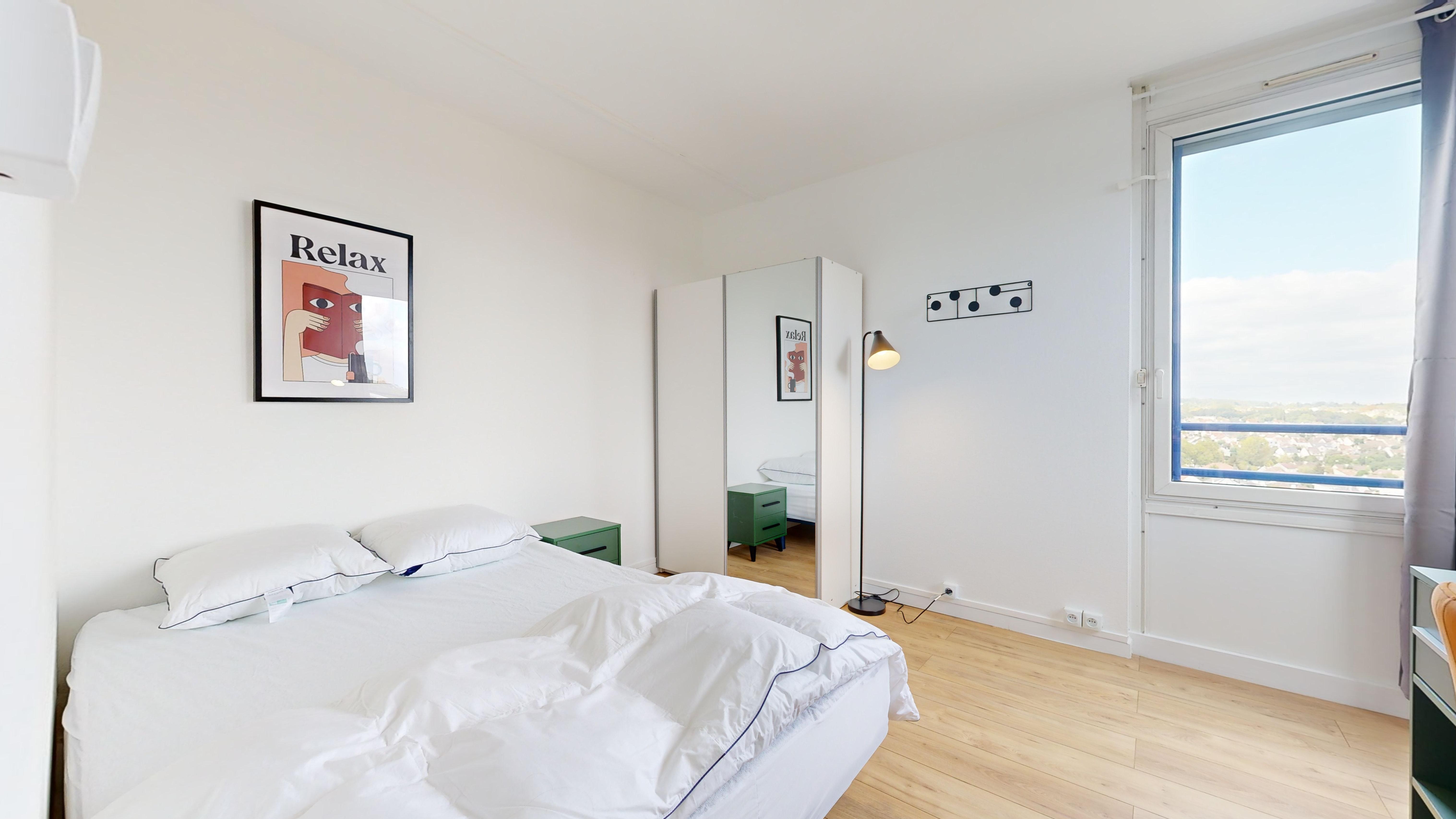  Room 1  -  Massy Charonne  - Gallery -  1