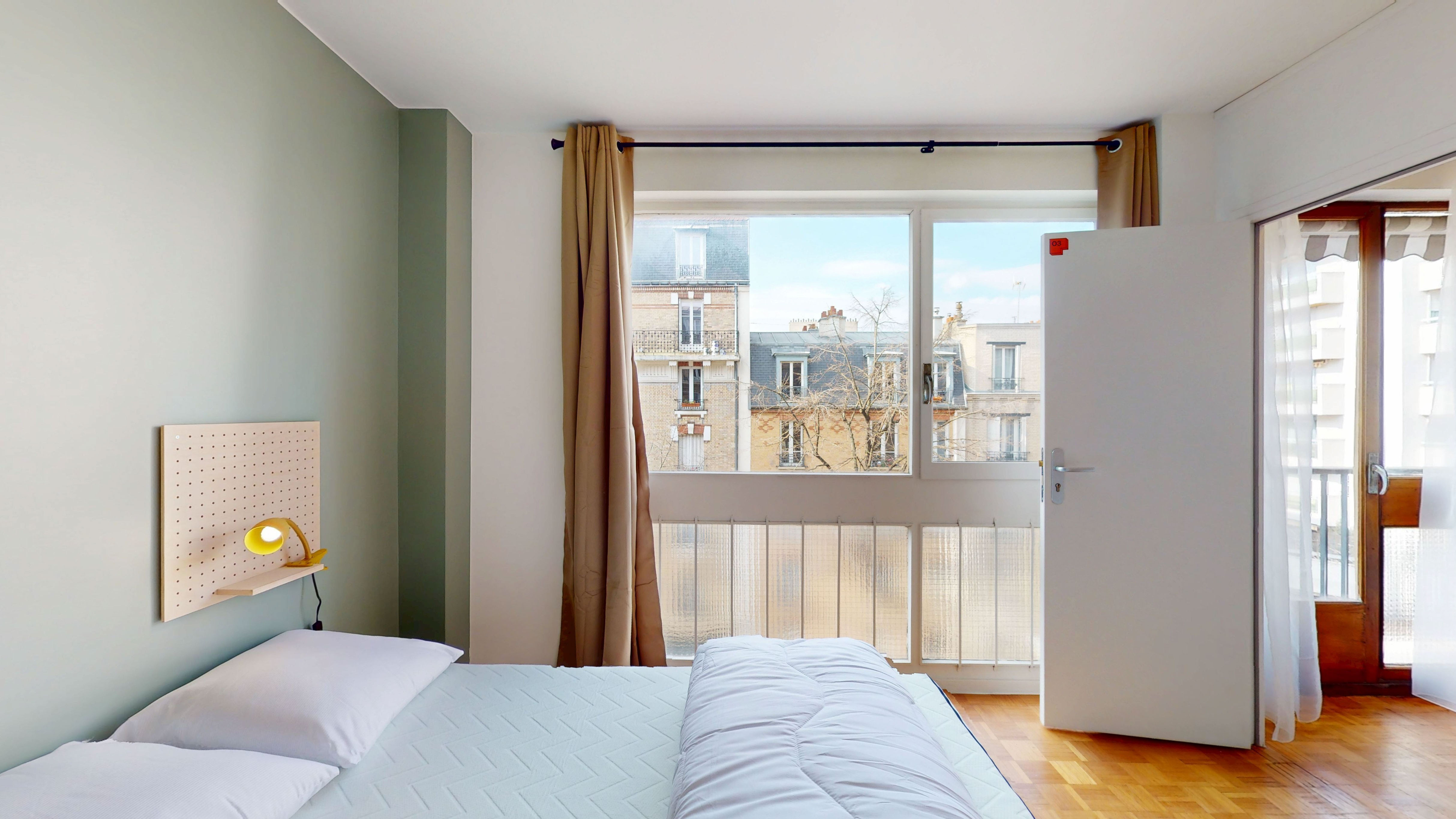  Room 3  -  Paris Bobillot  - Gallery -  5