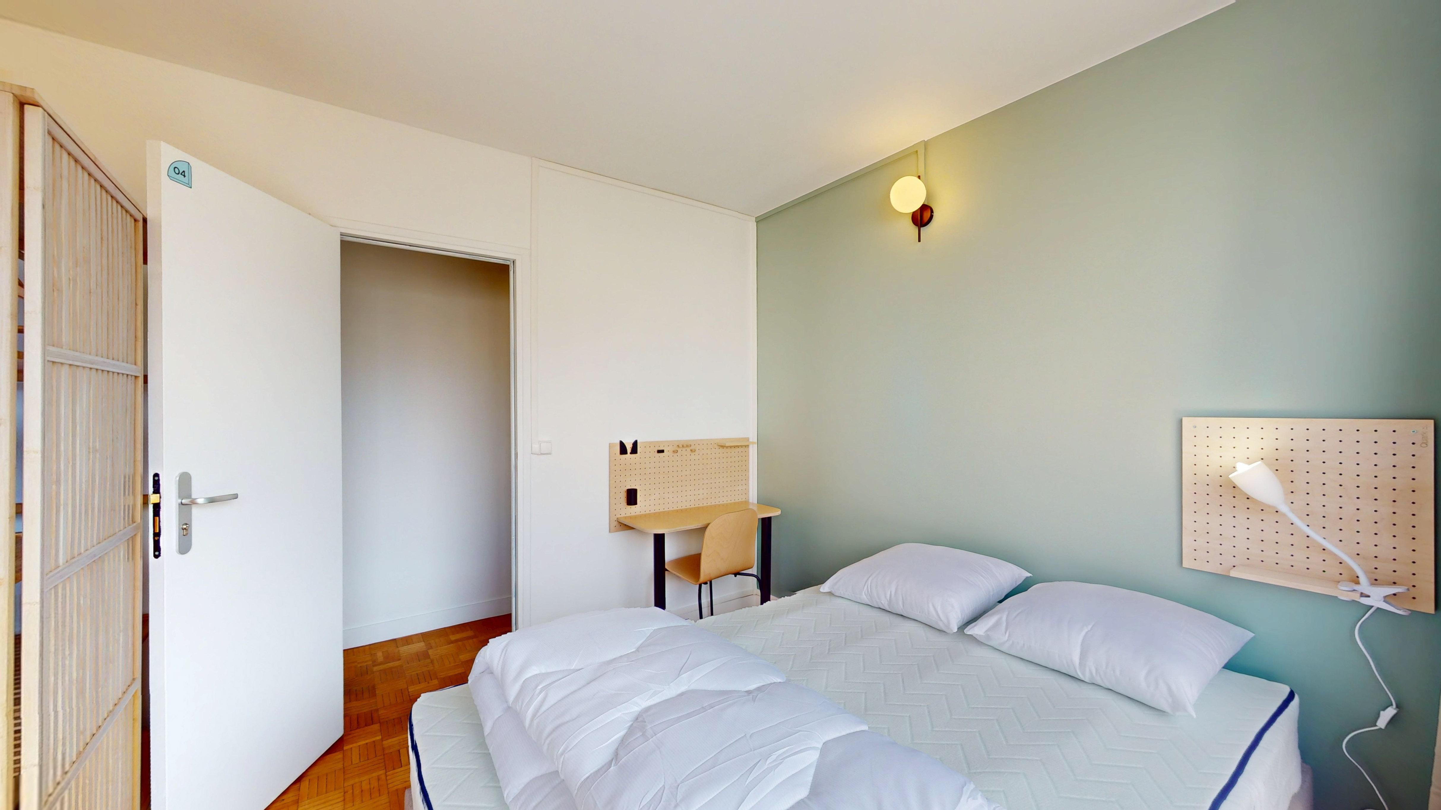  Room 4  -  Paris Bobillot  - Gallery -  6