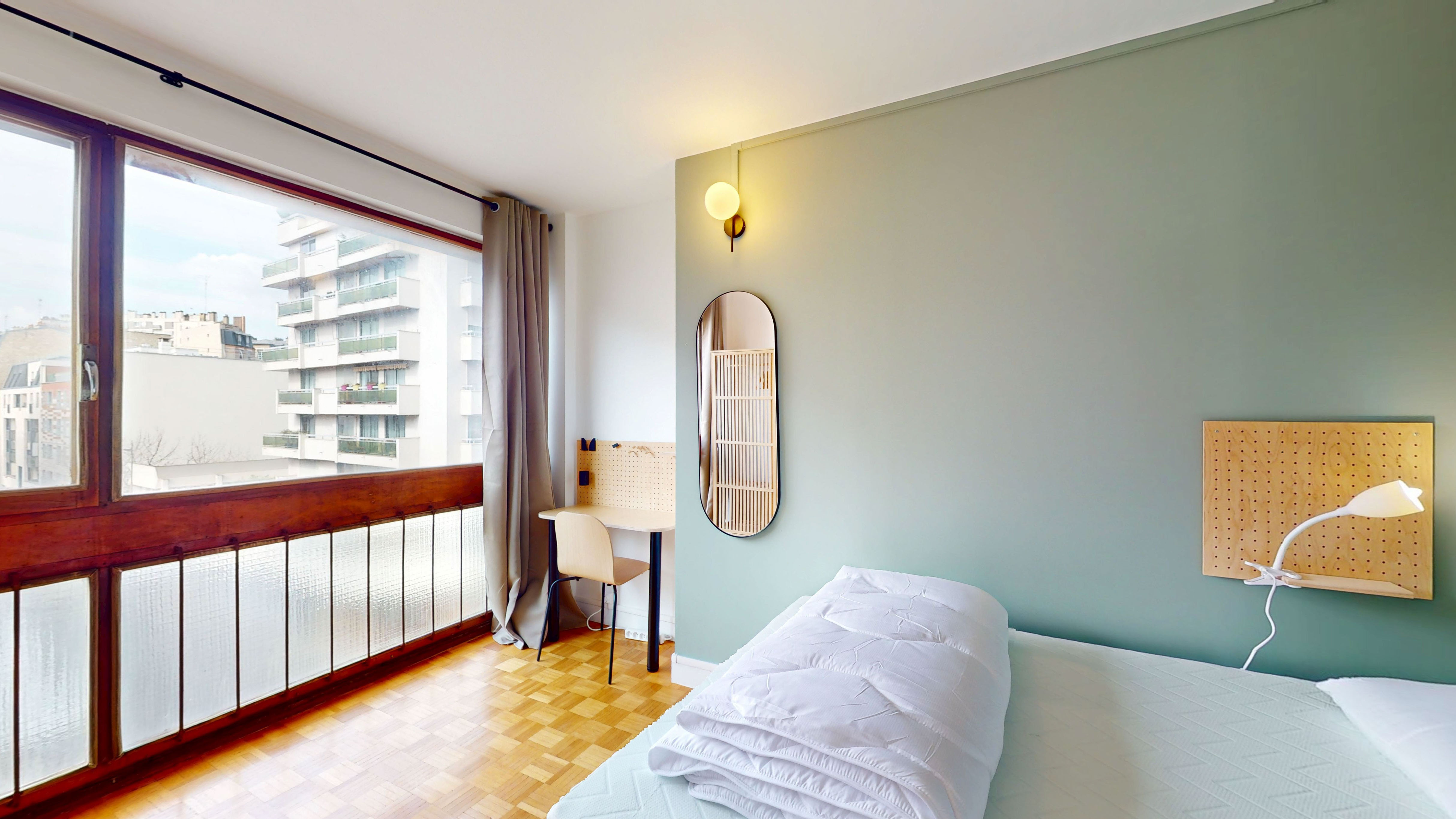  Room 6  -  Paris Bobillot  - Gallery -  4