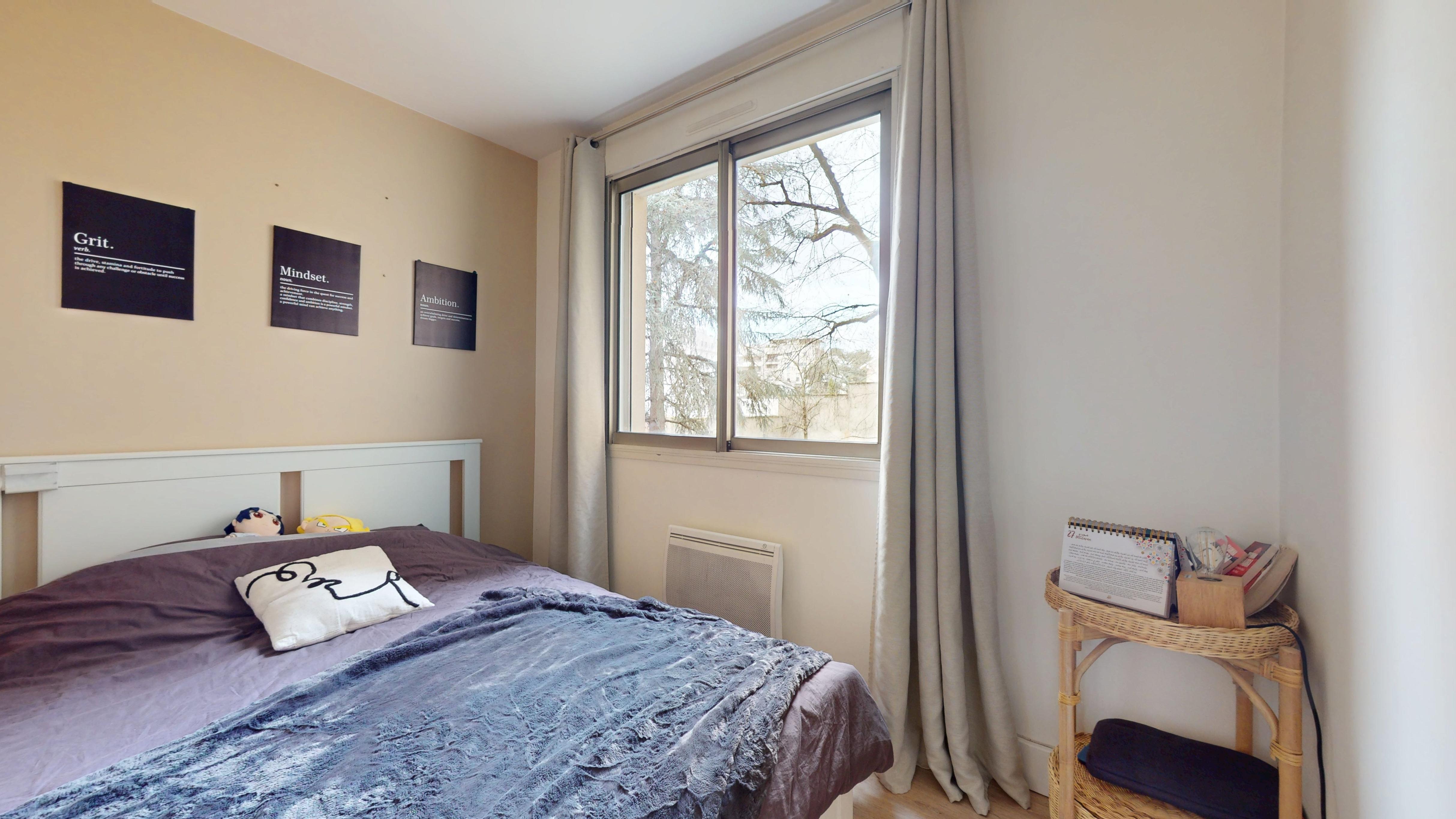  Room 1  -  Villeurbanne Genas  - Gallery -  3