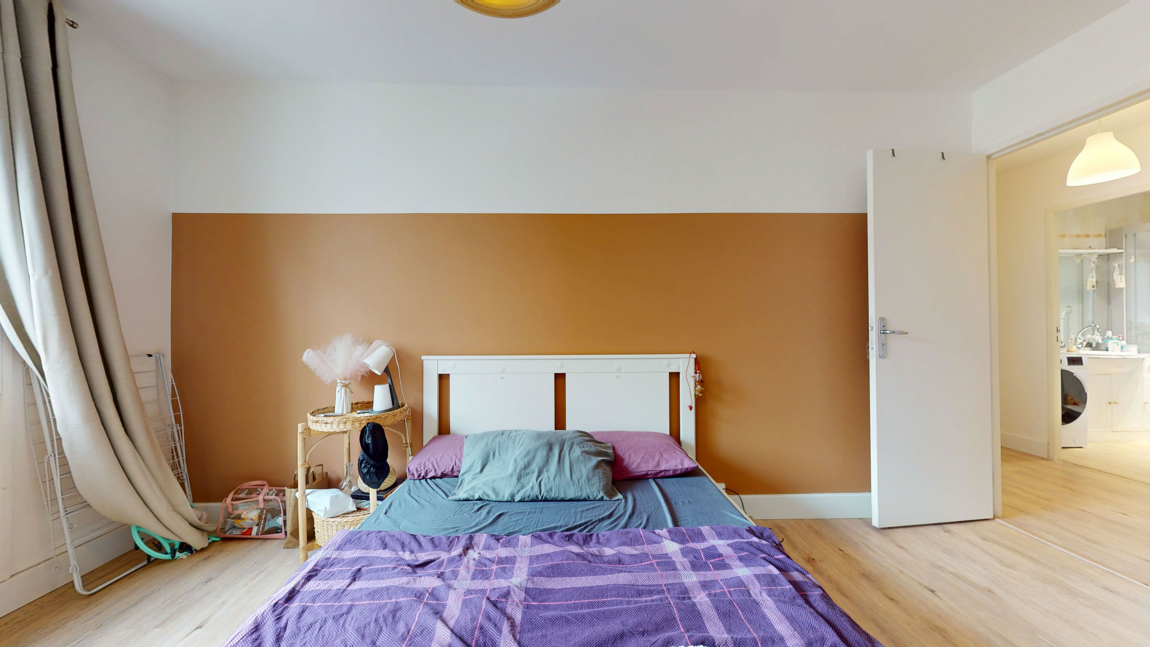  Room 2  -  Villeurbanne Genas  - Gallery -  4