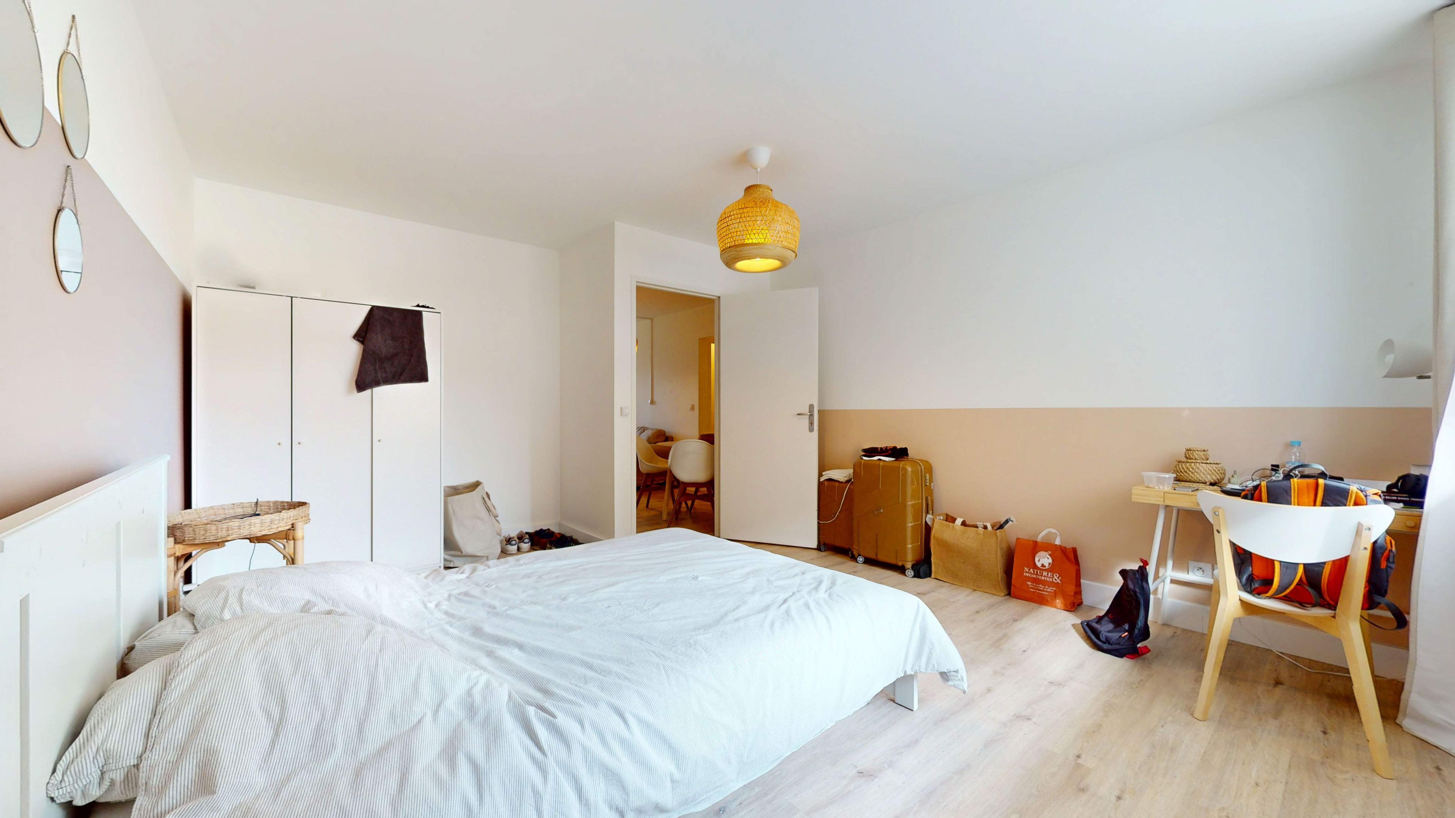  Room 4   -  Villeurbanne Genas  - Gallery -  4