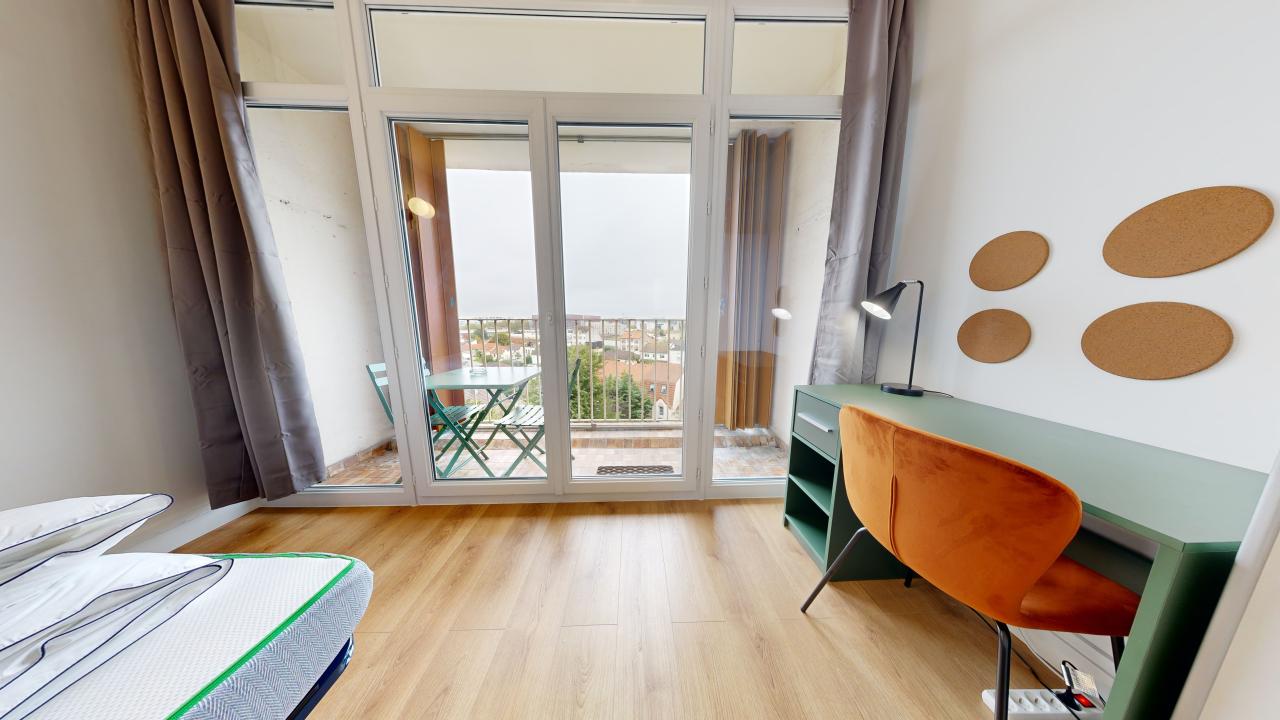 Room 1 - 4