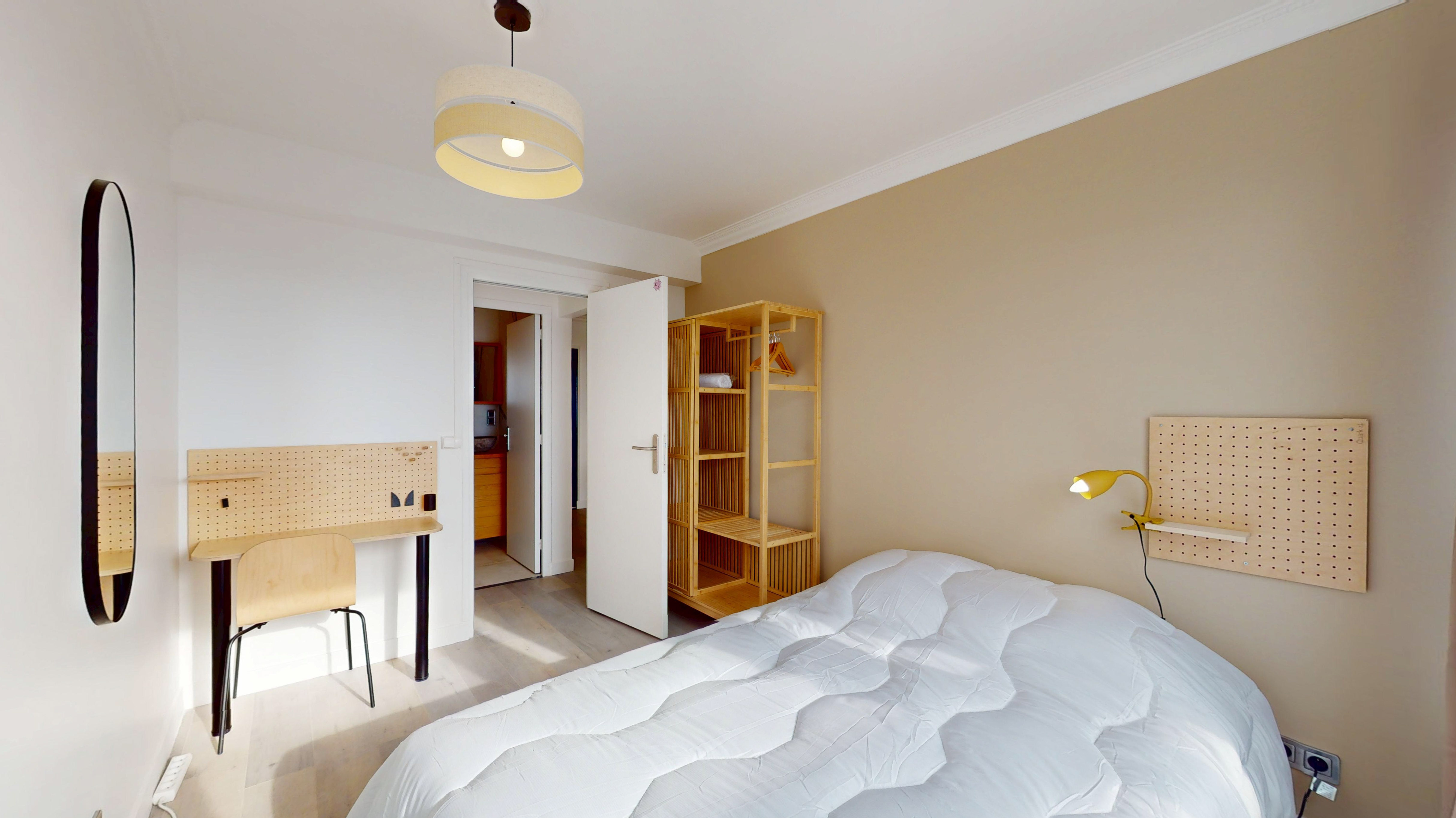  Room 1  -  Paris Ivry  - Gallery -  6