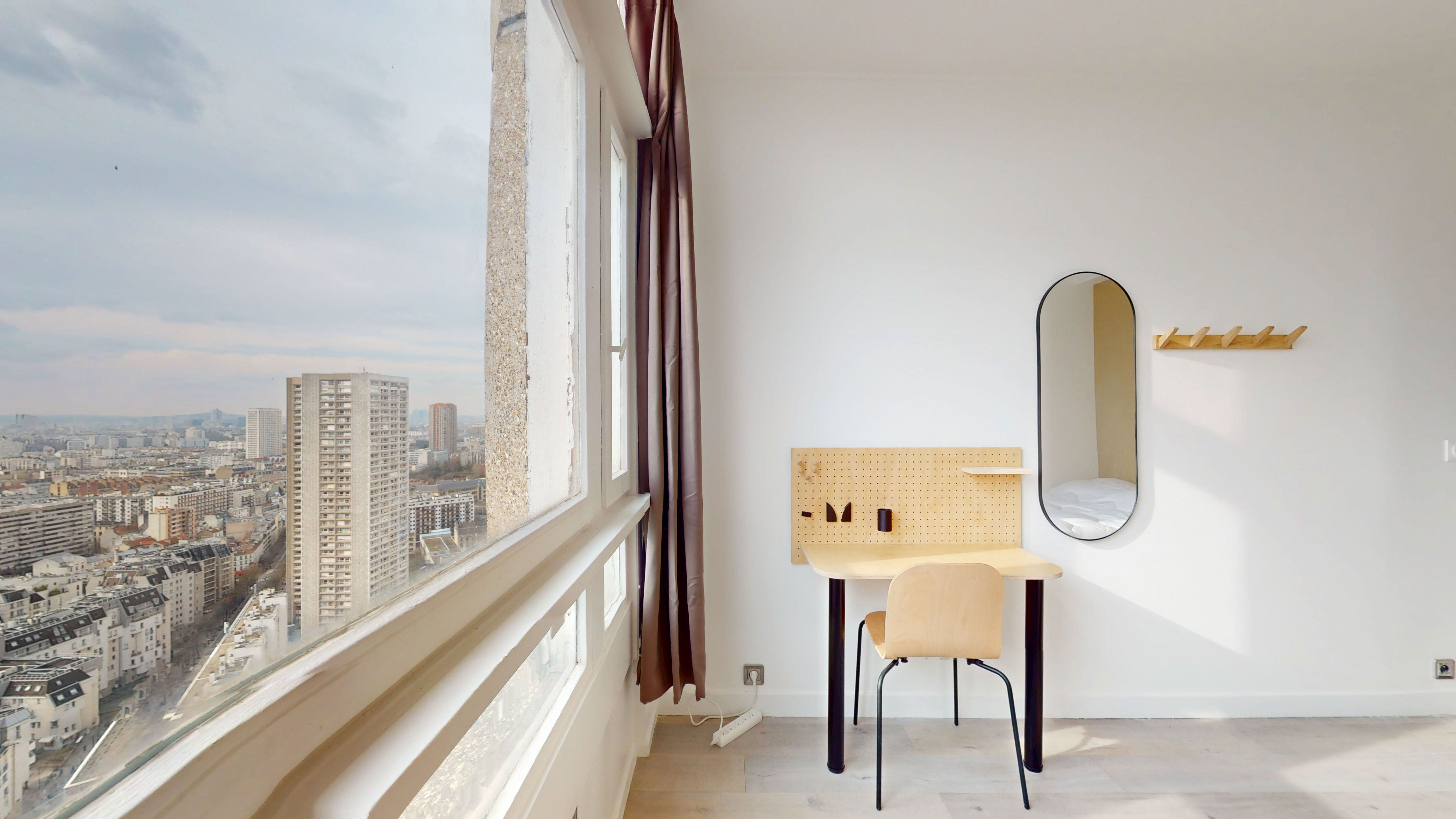  Room 2  -  Paris Ivry  - Gallery -  4