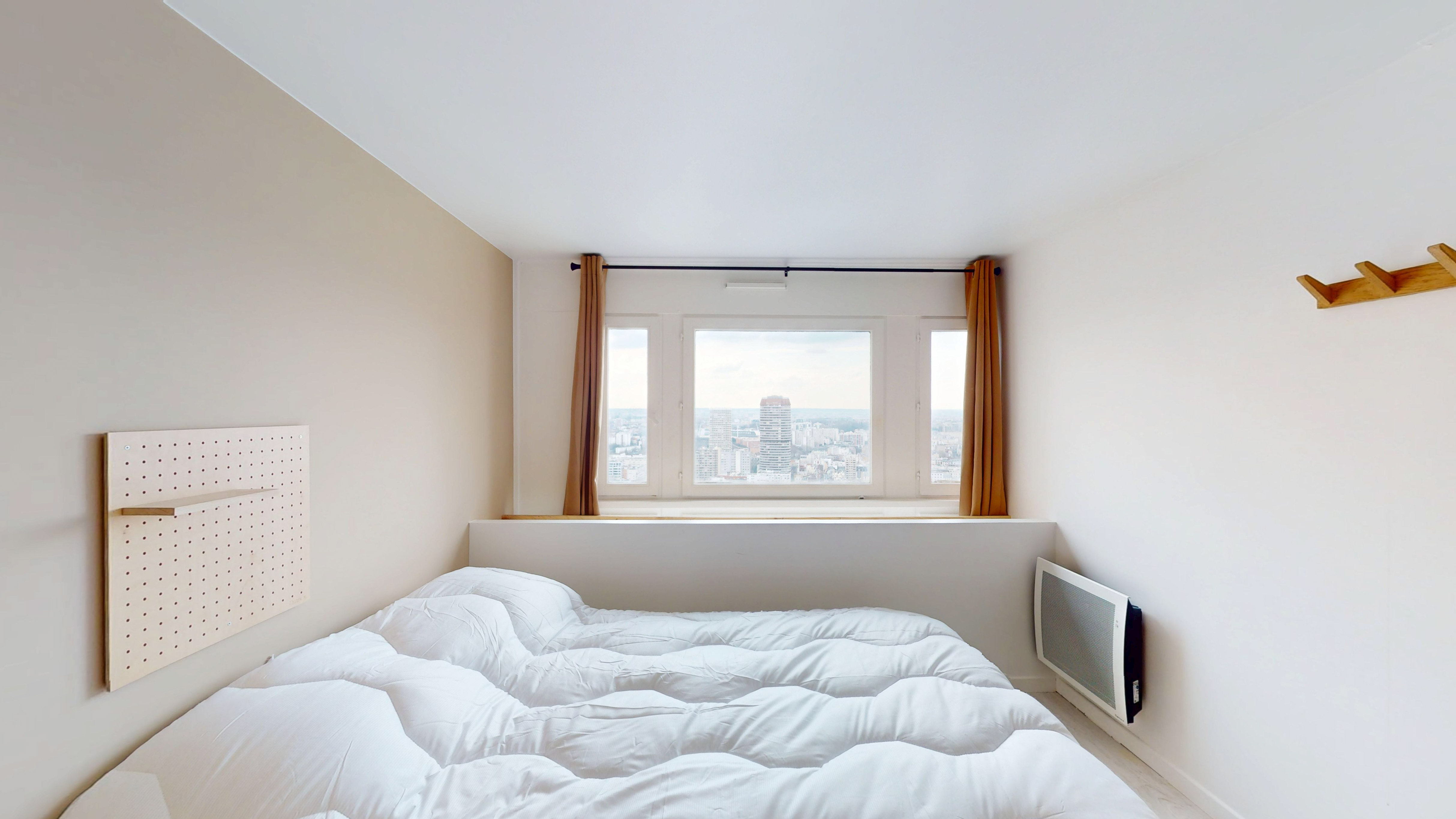  Room 4  -  Paris Ivry  - Gallery -  2