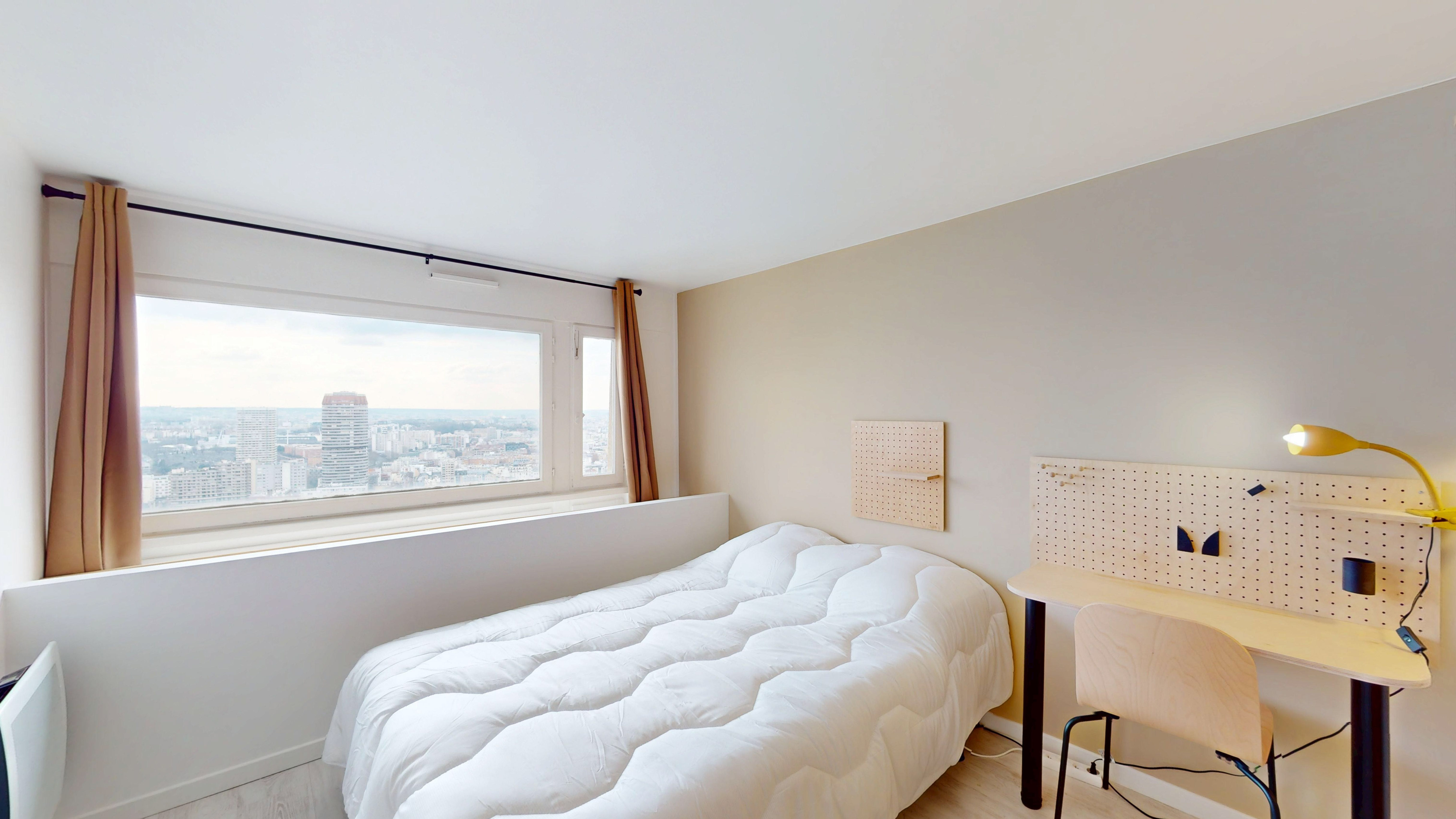 Room 5  -  Paris Ivry  - Gallery -  4