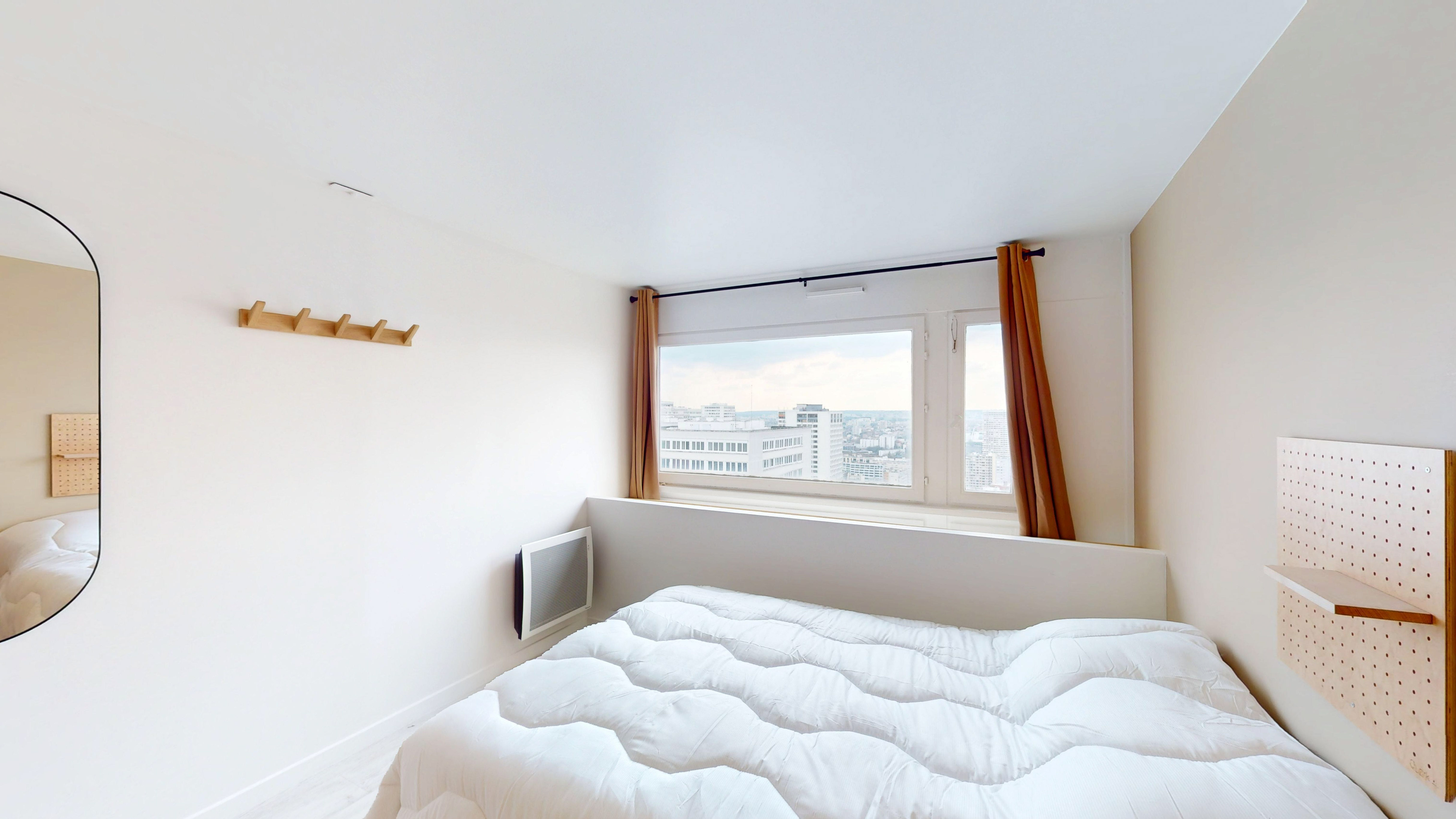  Room 5  -  Paris Ivry  - Gallery -  6