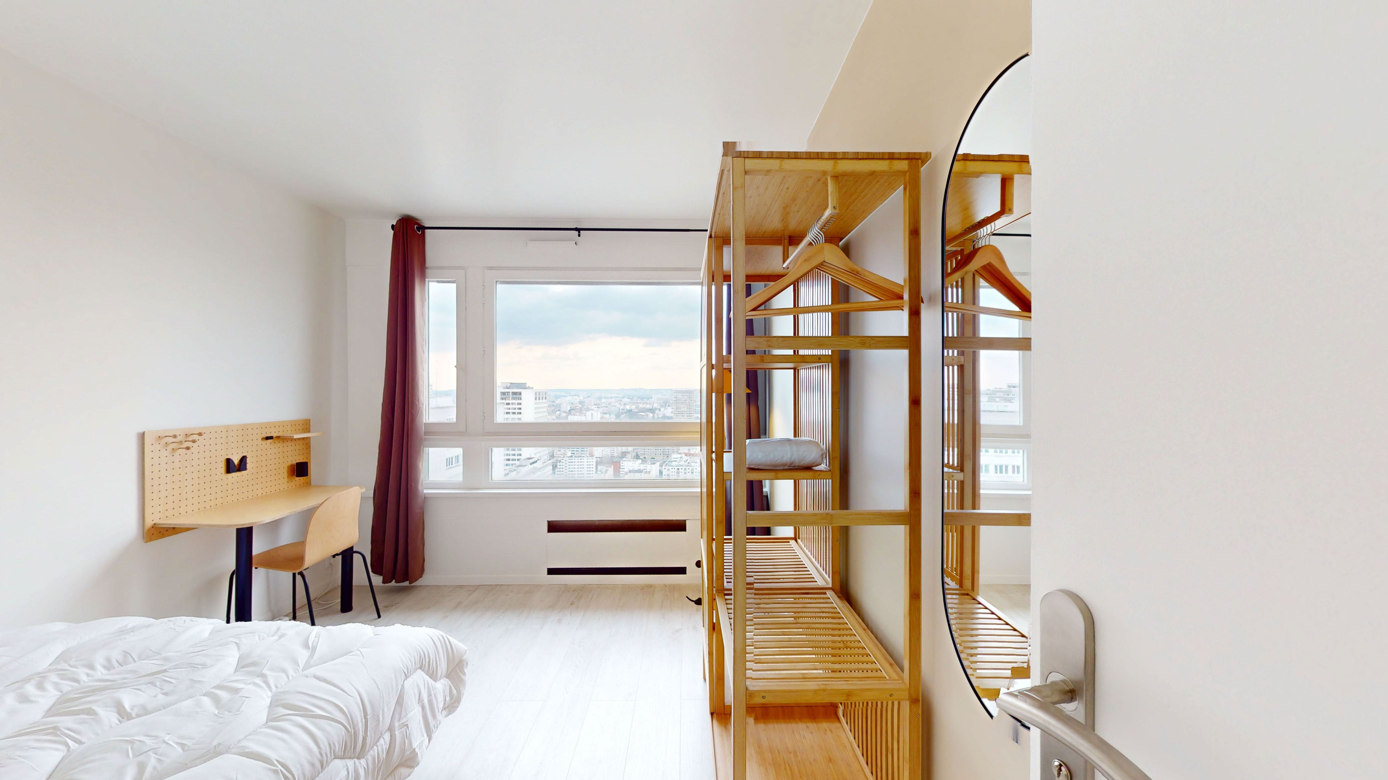  Room 6   -  Paris Ivry  - Gallery -  4