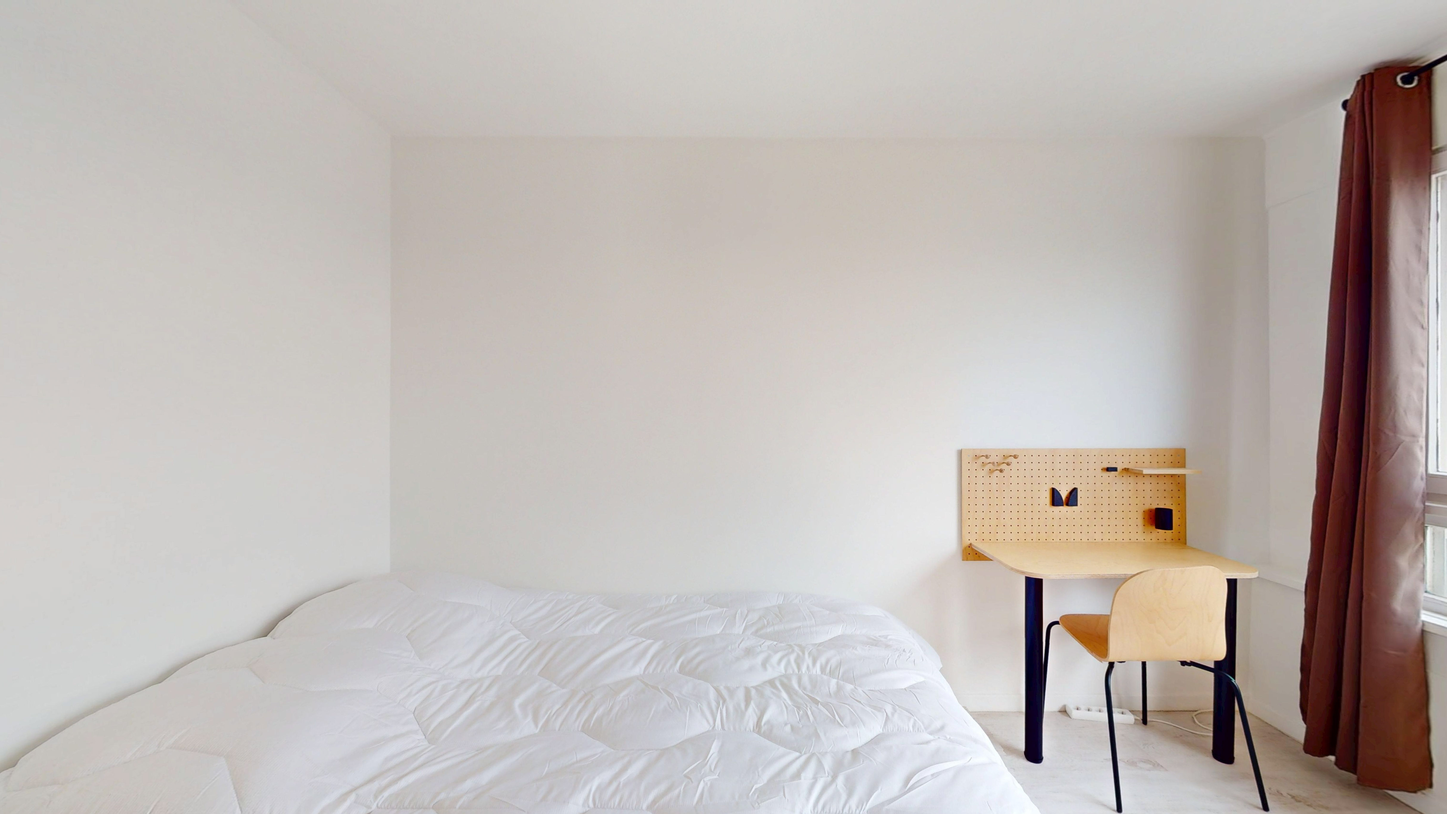  Room 6   -  Paris Ivry  - Gallery -  7