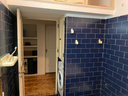 Charming single bedroom not too far from Faculdade de Letras de Universidade do Porto