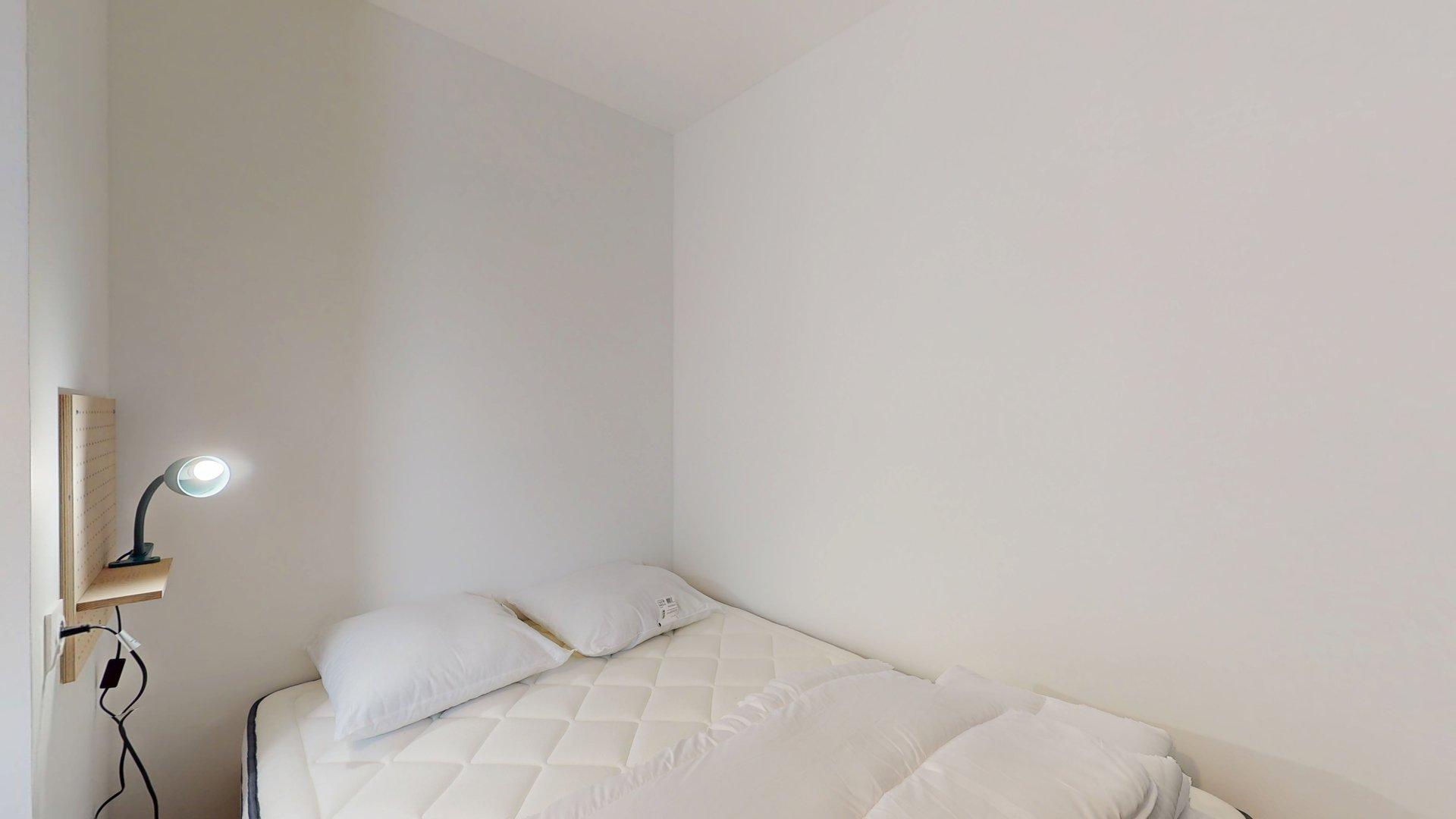Room 1 - 4