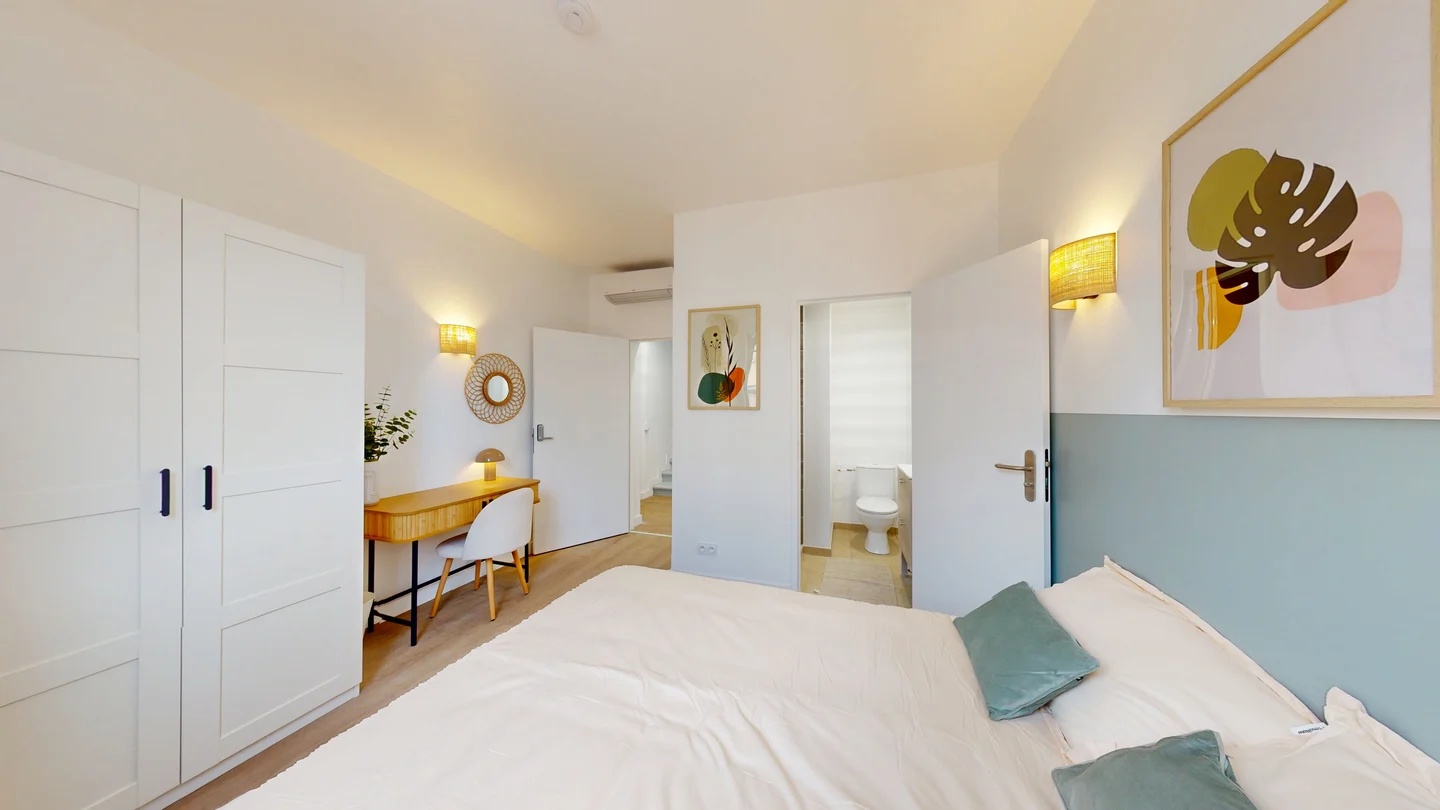  Room 5  -  Gena  - Gallery -  1