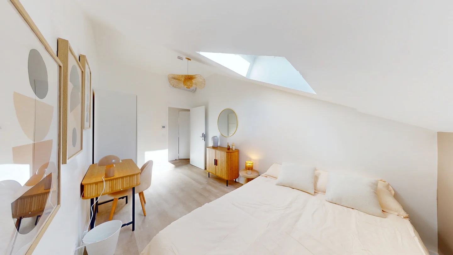  Room 13  -  Gena  - Gallery -  1